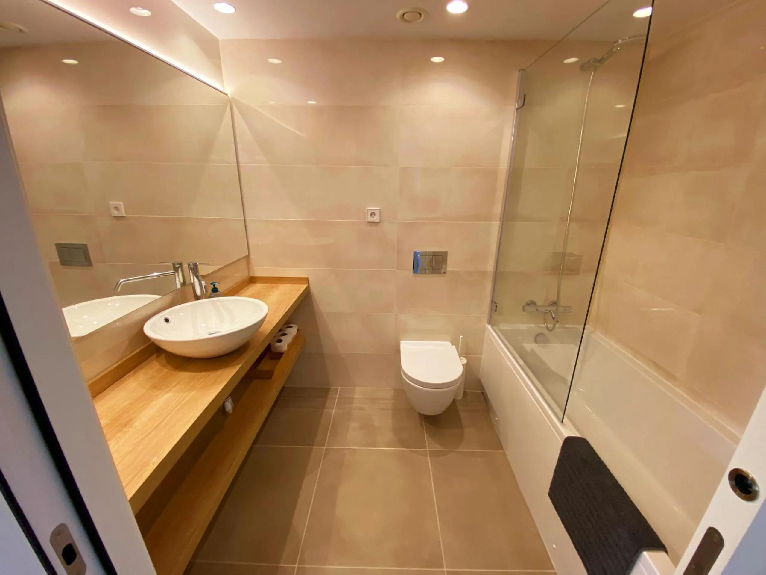 Bathroom in Apartamento nuevo, equipado y decorado con estilo