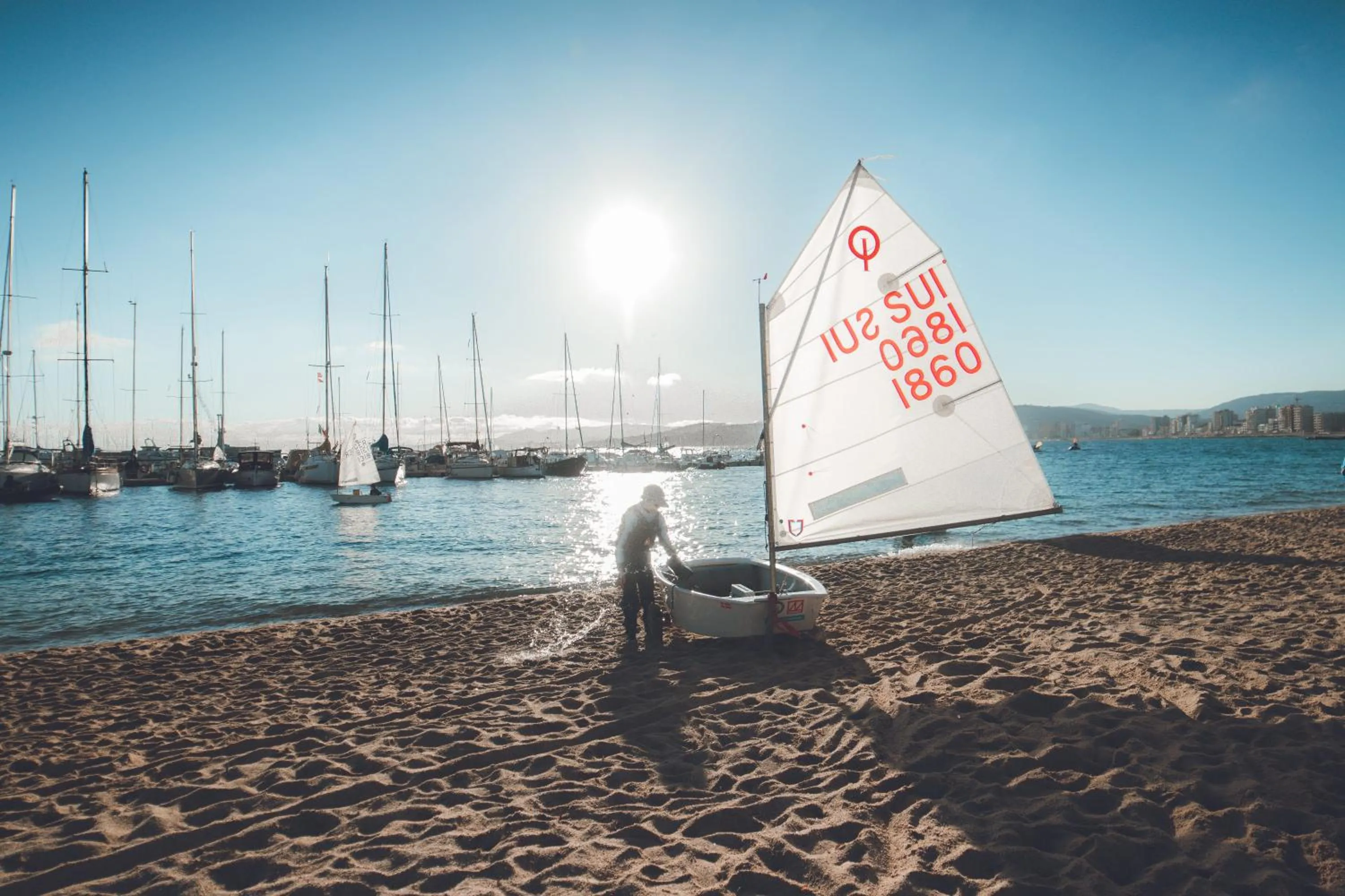 Beach in Apartamento nuevo, equipado y decorado con estilo