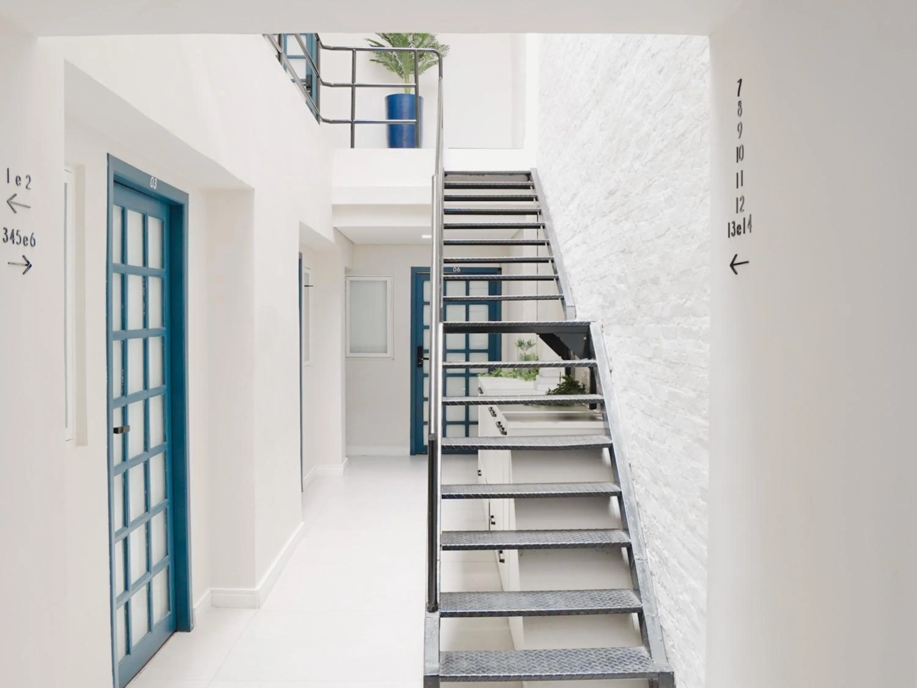 Area and facilities in Apê Paulista Alameda Santos