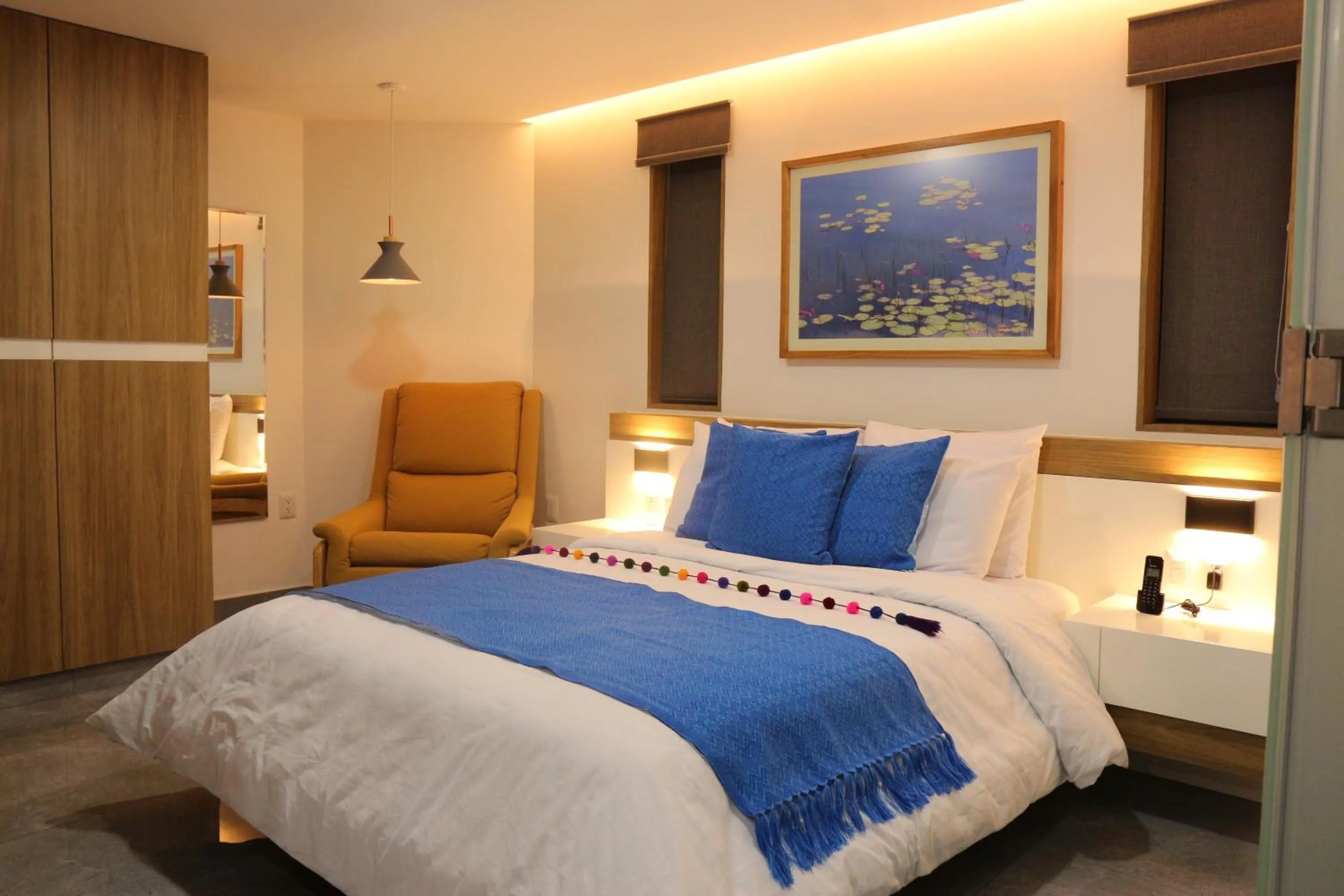 Bed in The Lu'um House