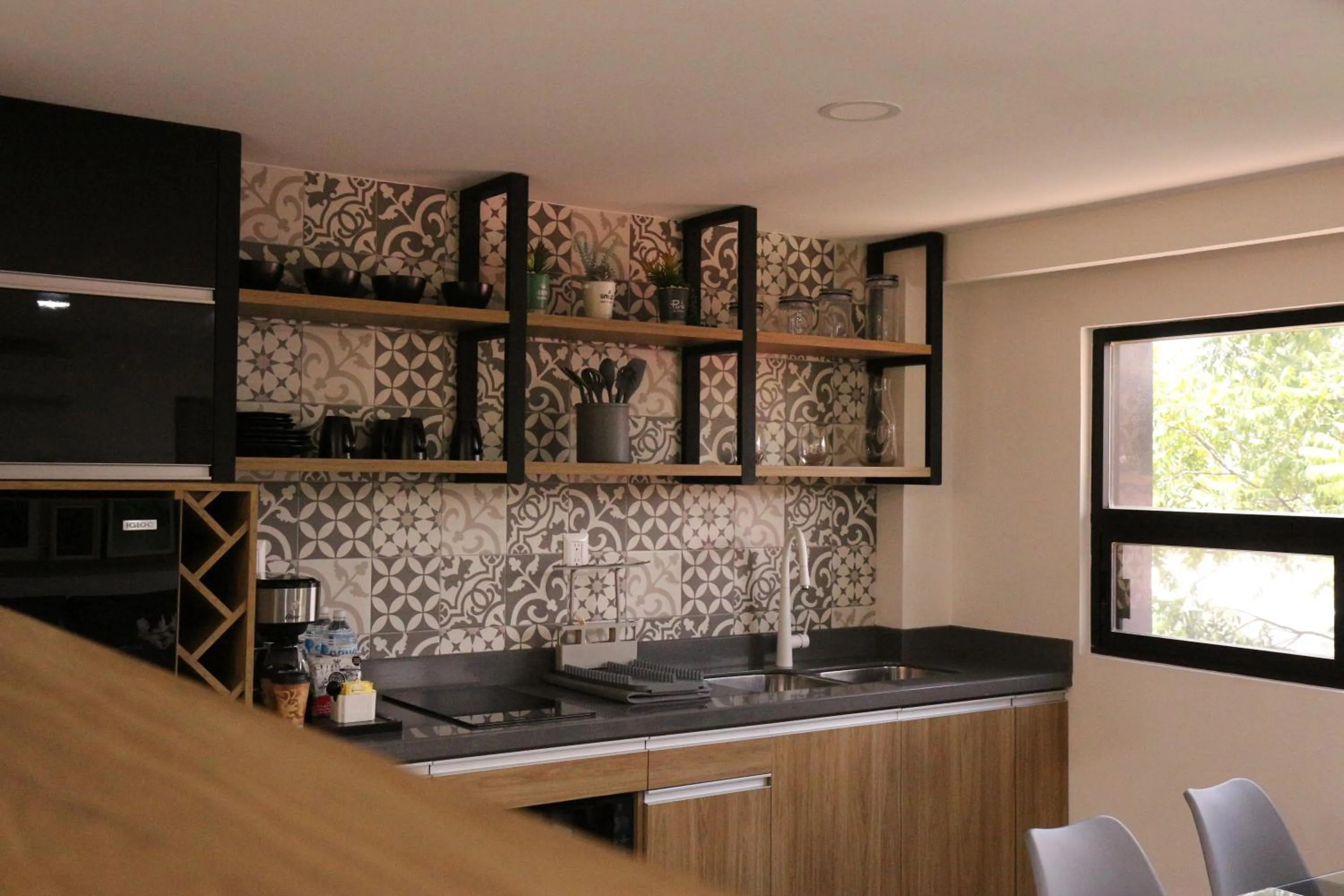 Kitchen or kitchenette in The Lu'um House