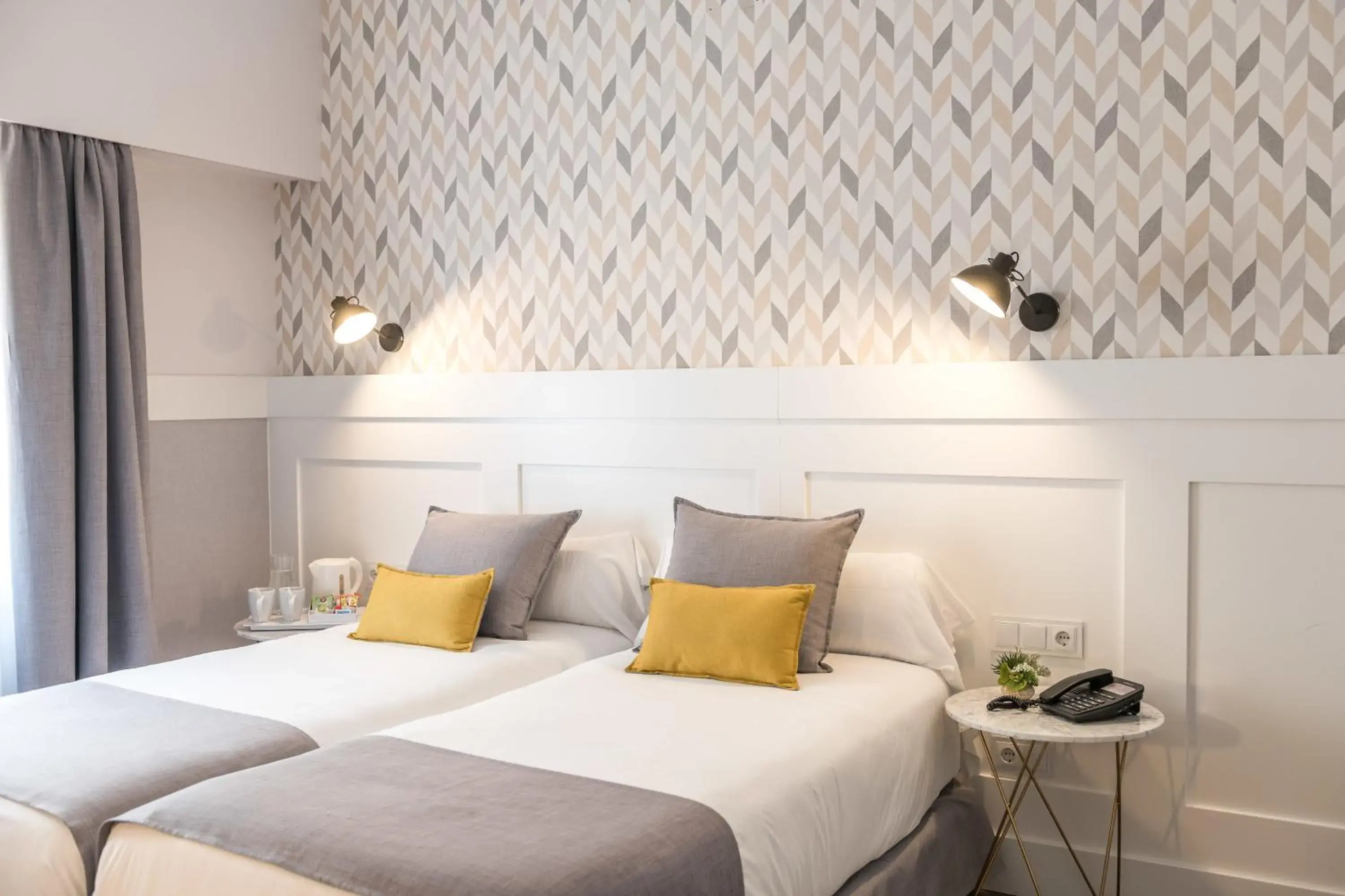 Twin Room in BYPILLOW Velázquez 45 Twin Room in BYPILLOW Velázquez 45