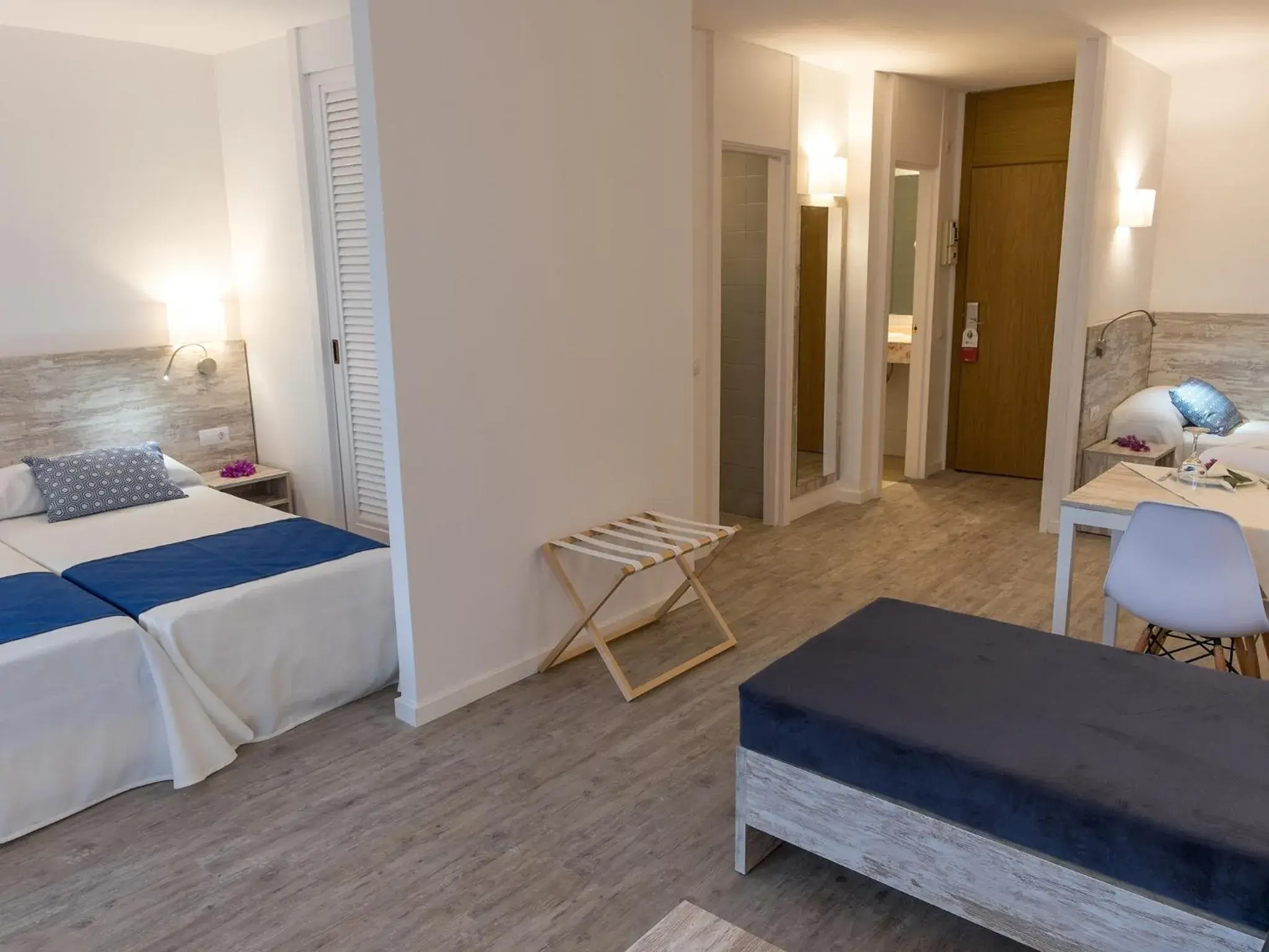 One-Bedroom Apartment (2 Adults + 1 Child) in BelleVue Club One-Bedroom Apartment (2 Adults + 1 Child) in BelleVue Club