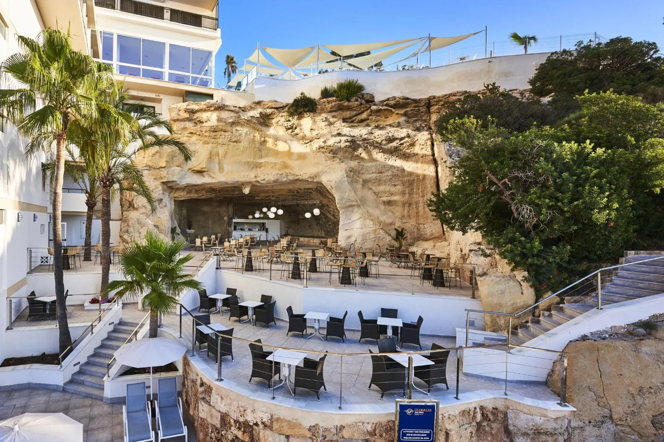 Lounge or bar in Globales Cala Viñas Adults Only 16+