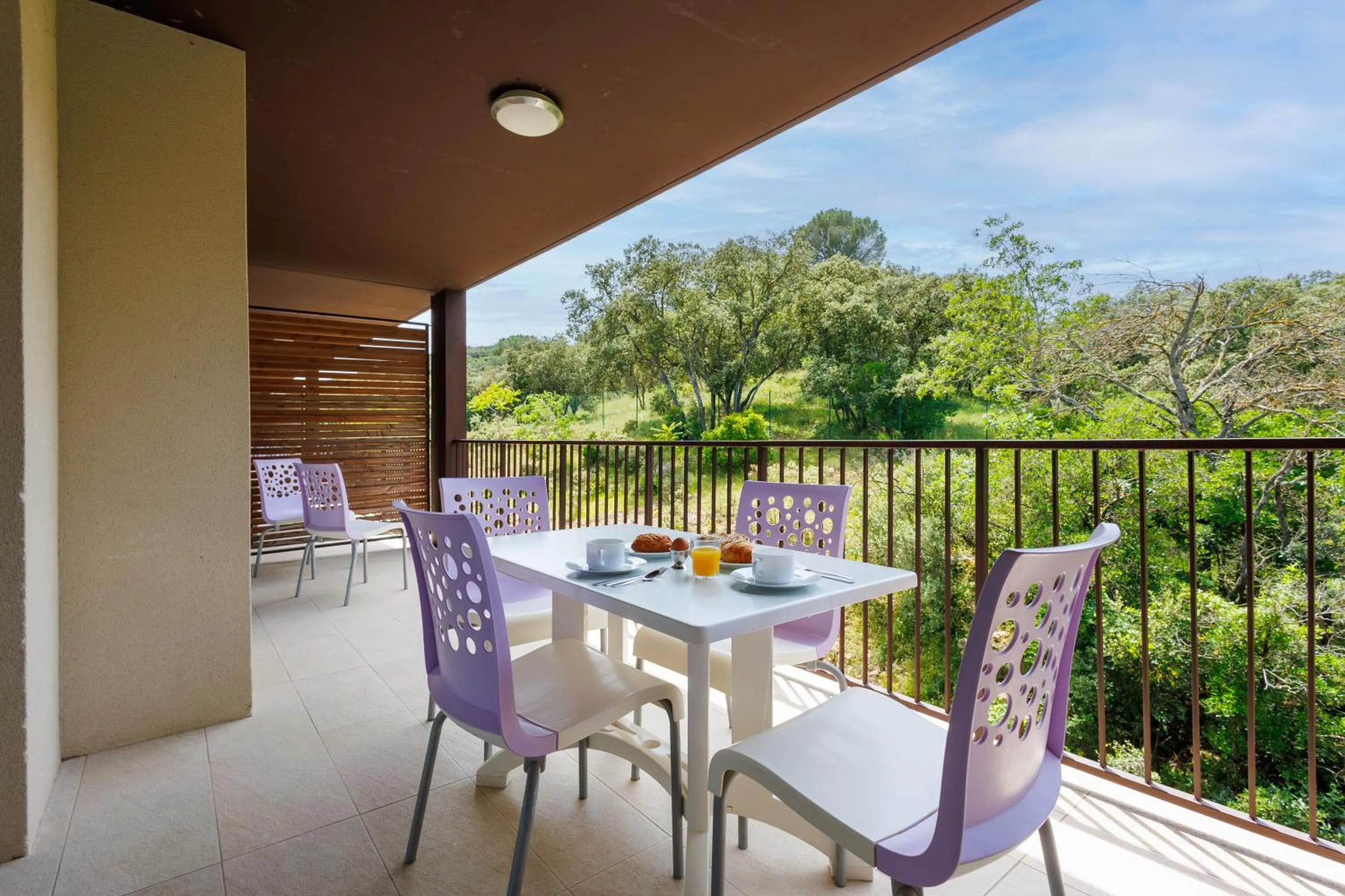 Balcony/Terrace in Residhotel Résidence Pont du Gard