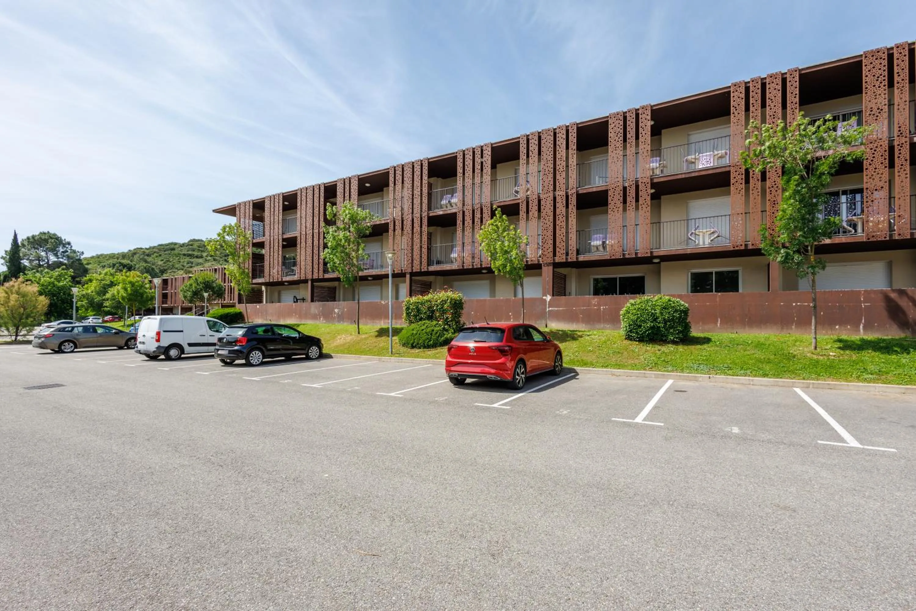 Parking in Residhotel Résidence Pont du Gard