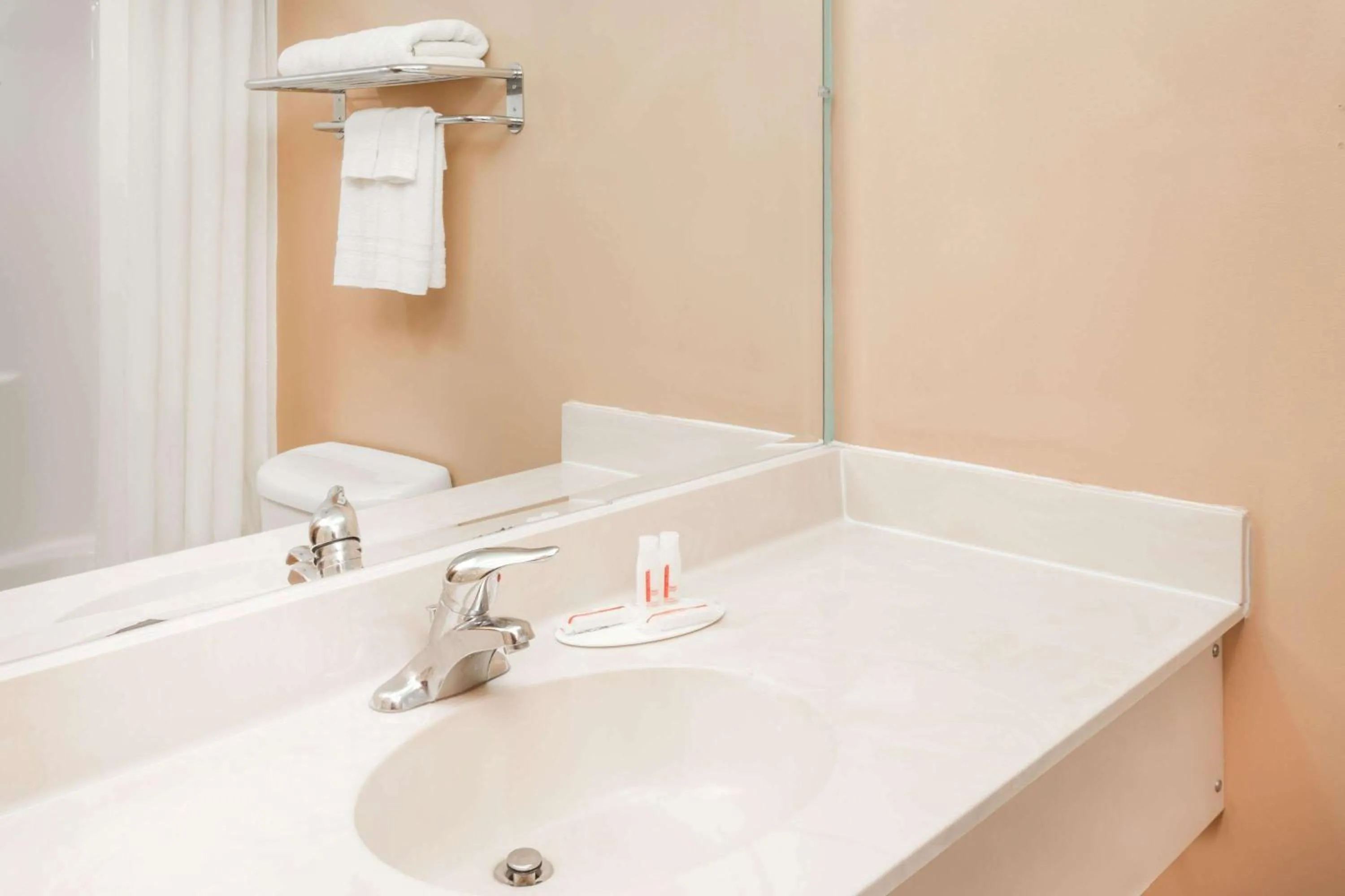 Bathroom in Super 8 by Wyndham Shipshewana