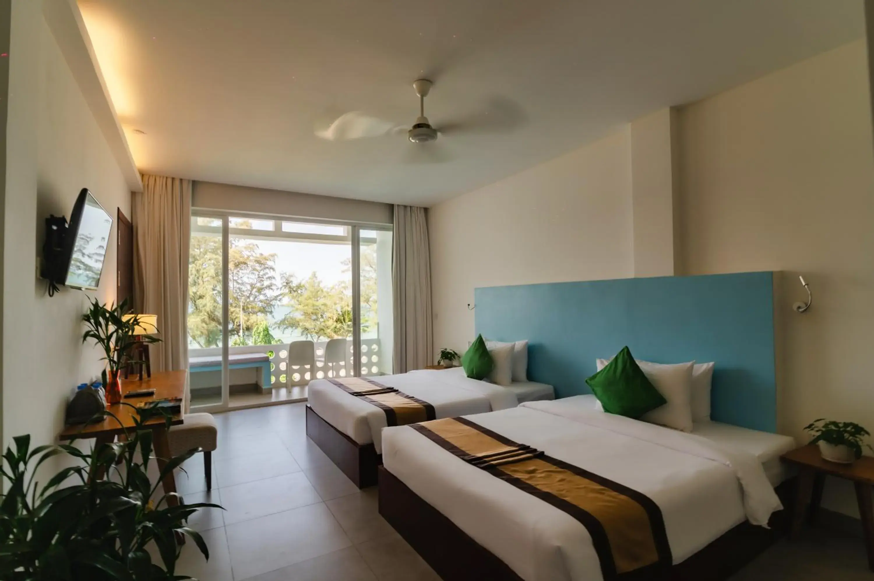 Deluxe Twin Room with Sea View in Naiya Sea Resort Deluxe Twin Room with Sea View in Naiya Sea Resort