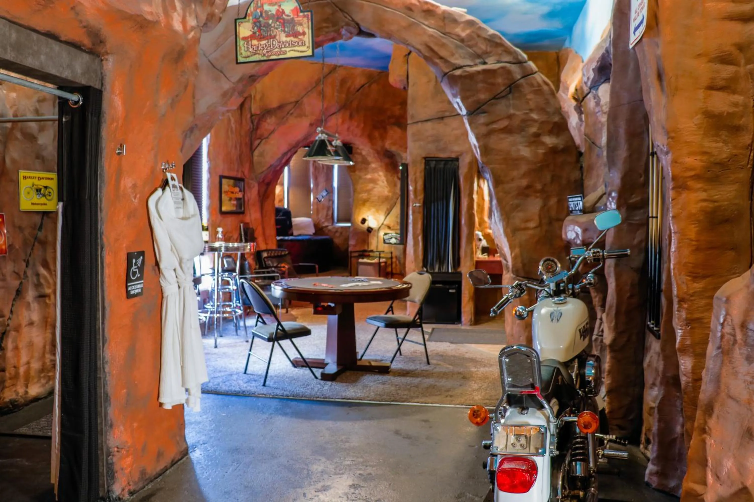 Living room in The Anniversary Inn - Boise