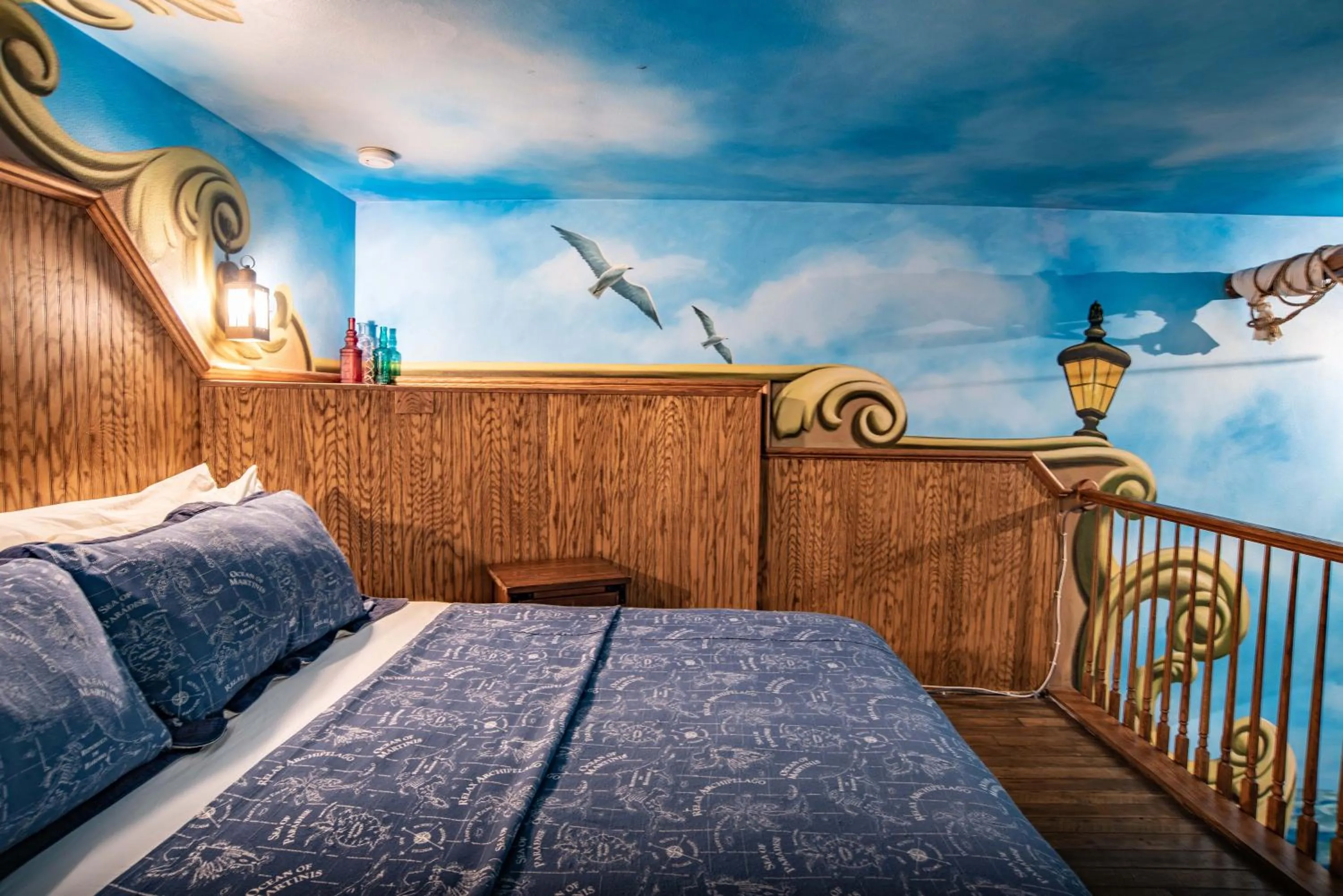 Bed in The Anniversary Inn - Boise