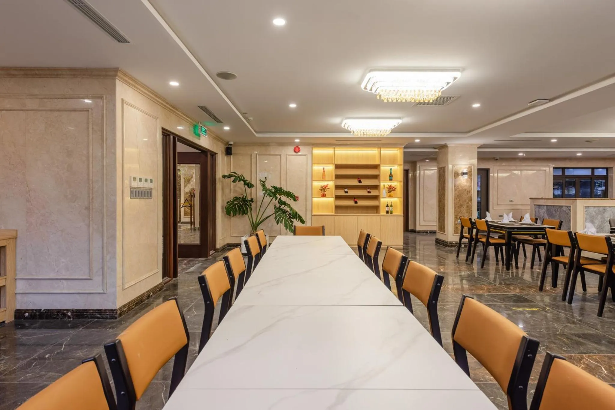 Restaurant/places to eat in Aquasun Hotel Phu Quoc