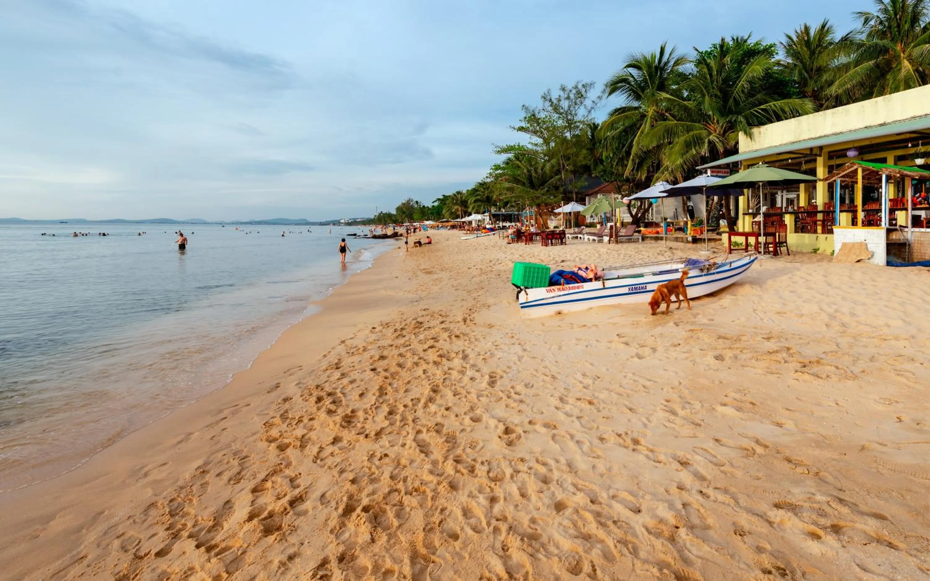 Beach in Aquasun Hotel Phu Quoc