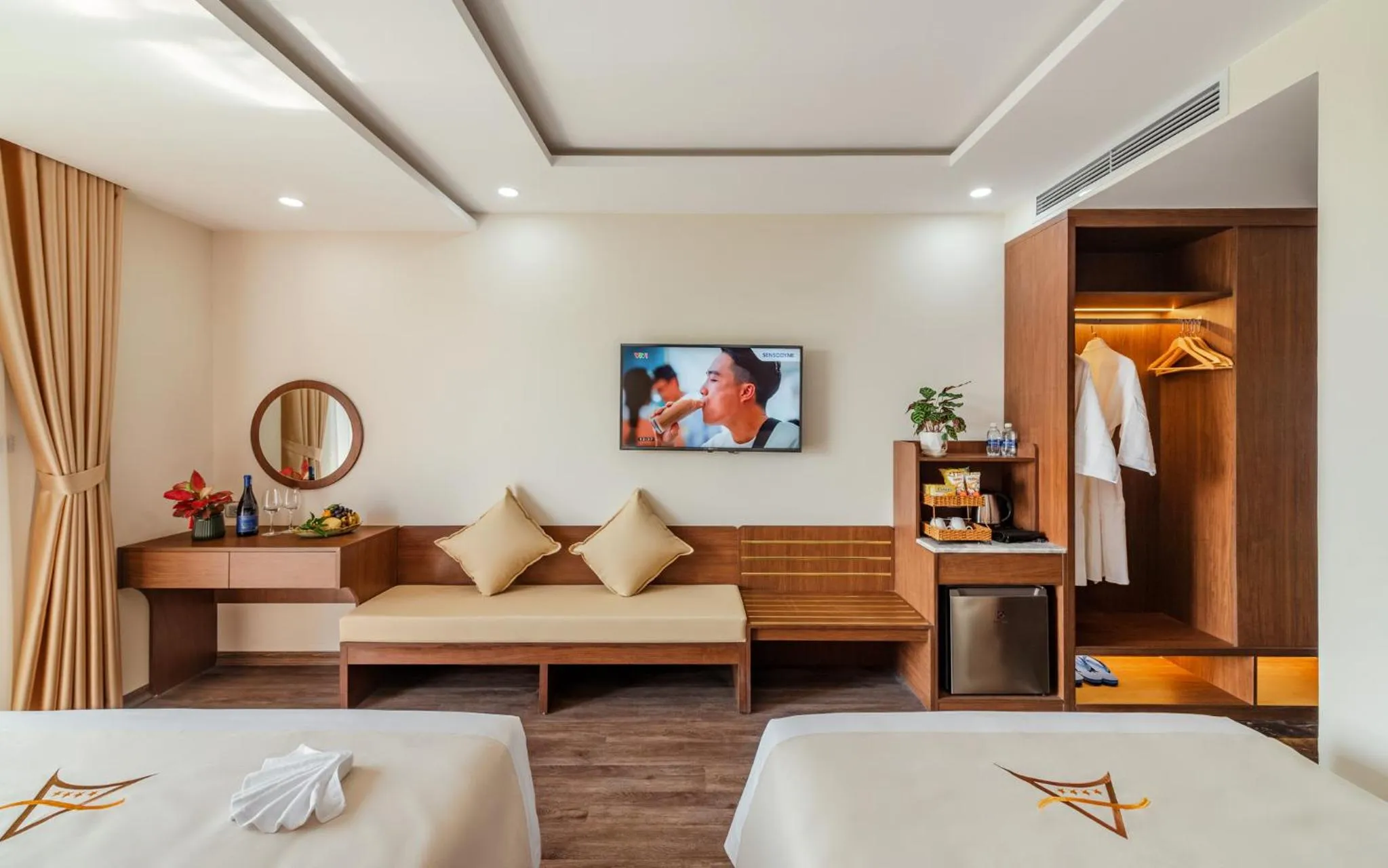 TV and multimedia, Bed in Aquasun Hotel Phu Quoc