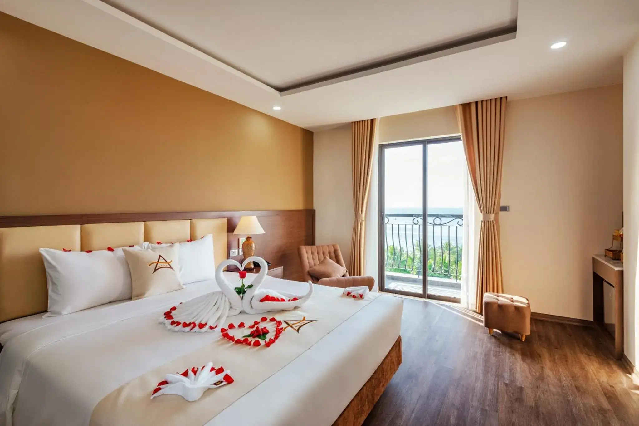 Deluxe Double Room with Balcony and Sea View in Aquasun Hotel Phu Quoc Deluxe Double Room with Balcony and Sea View in Aquasun Hotel Phu Quoc