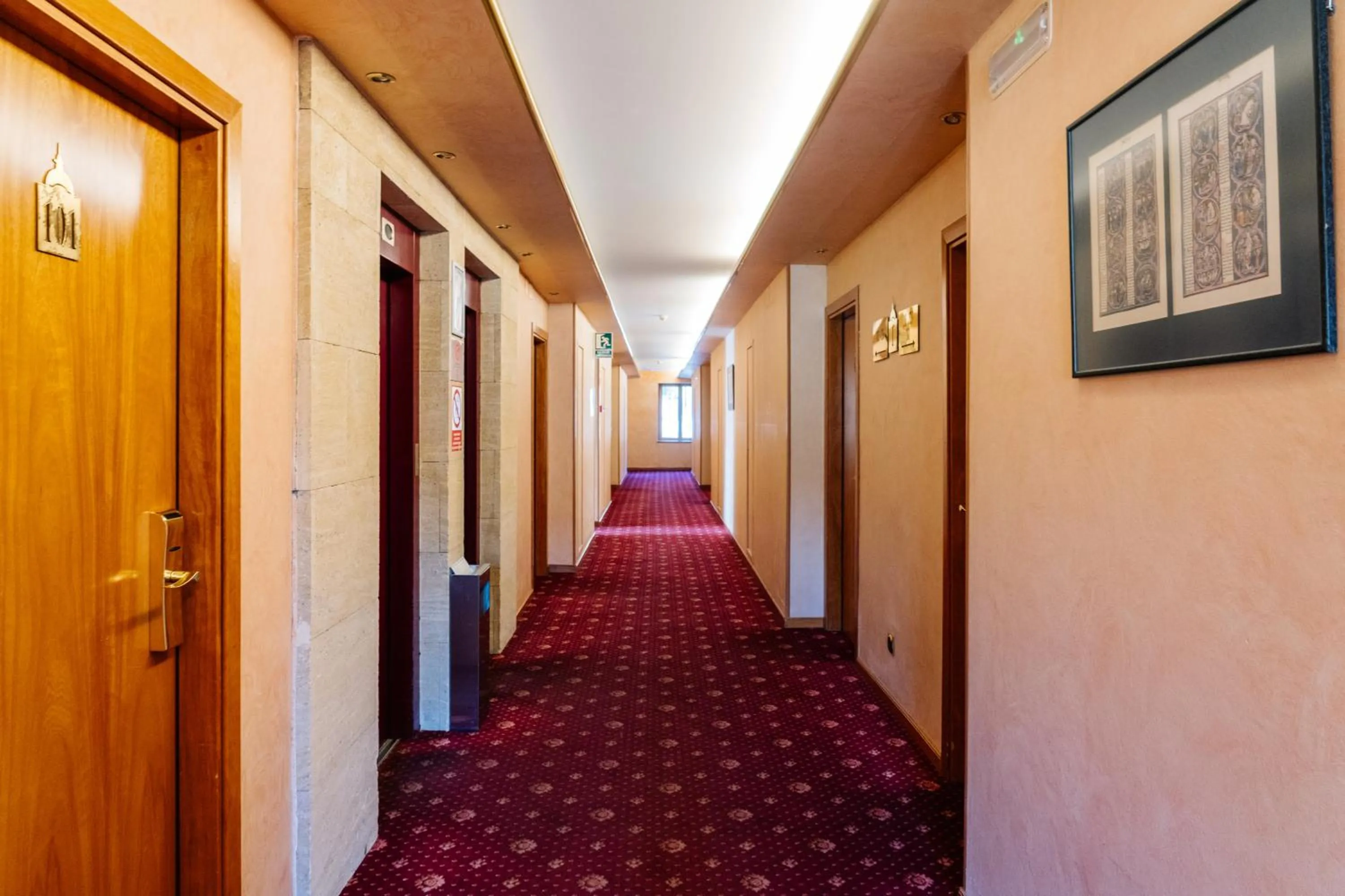 Property building in Abba Fonseca