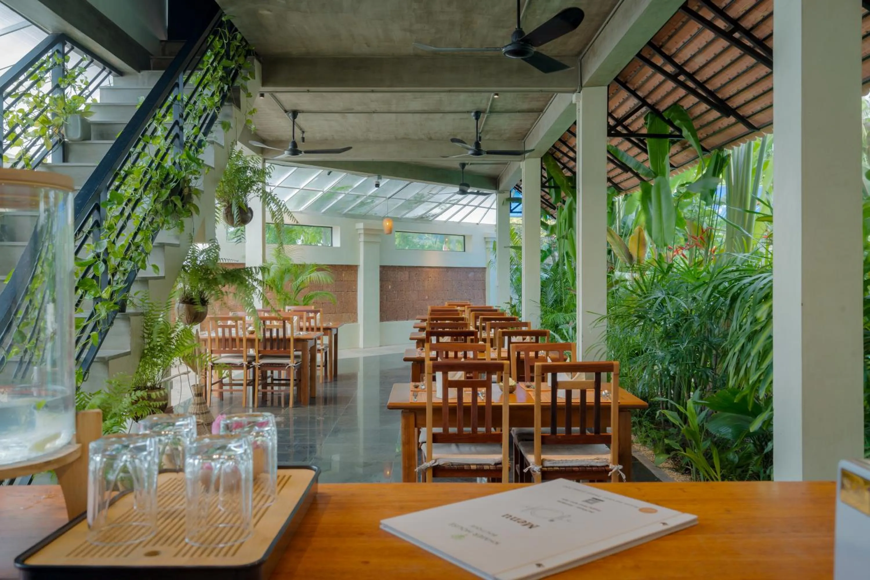 Restaurant/places to eat in Khmer House Boutique