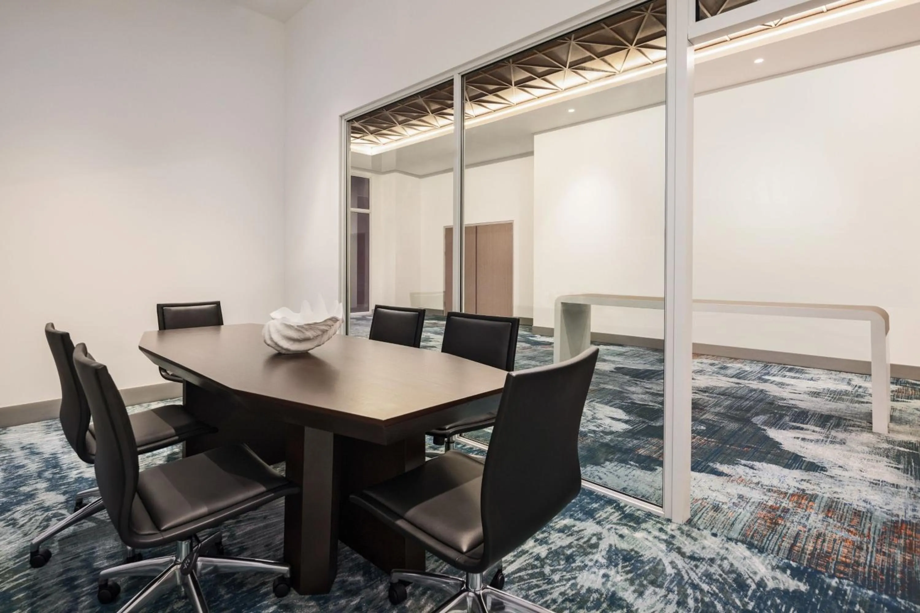 Meeting/conference room in Courtyard by Marriott Curacao