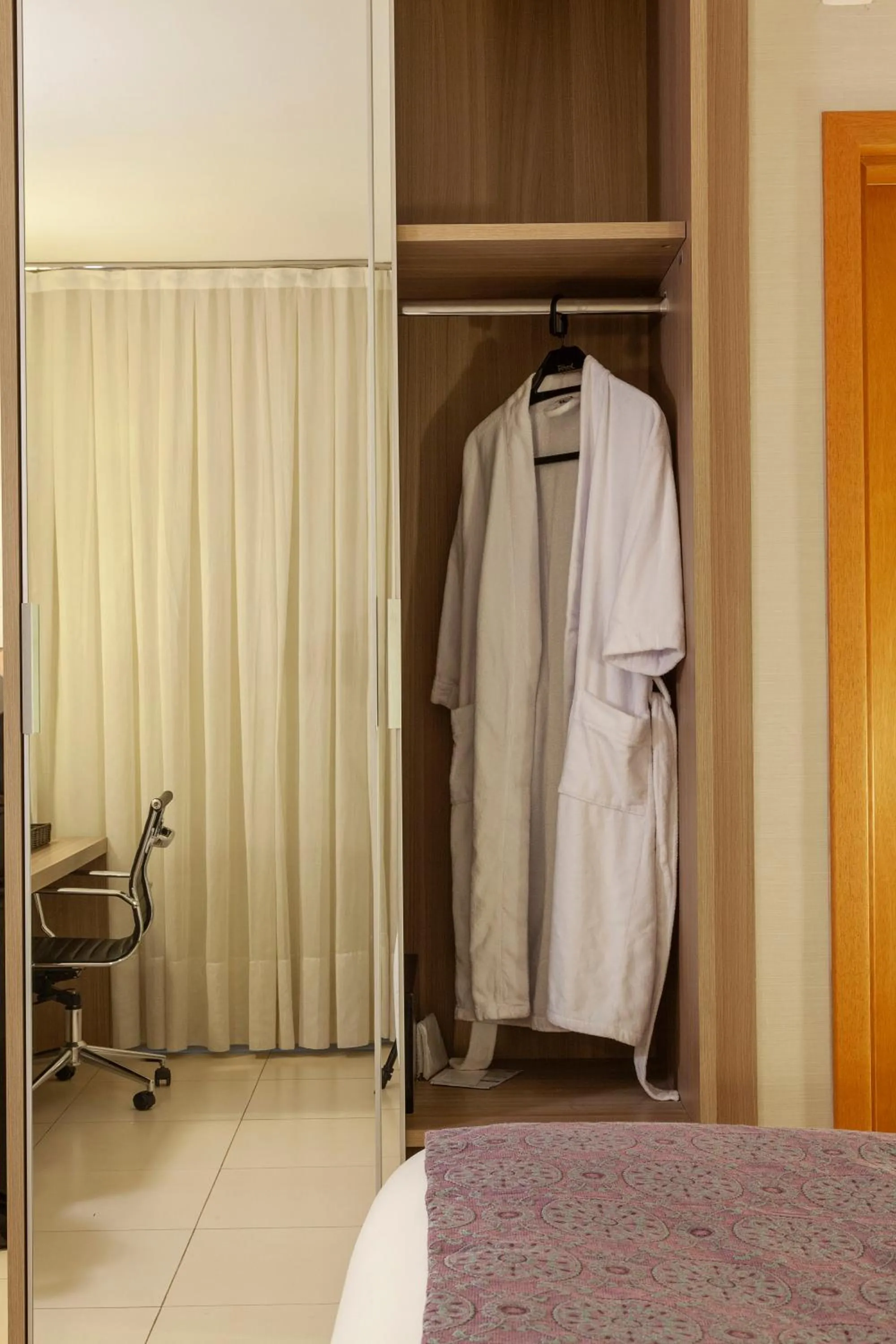 Bed in Quality Hotel Pampulha & Convention Center