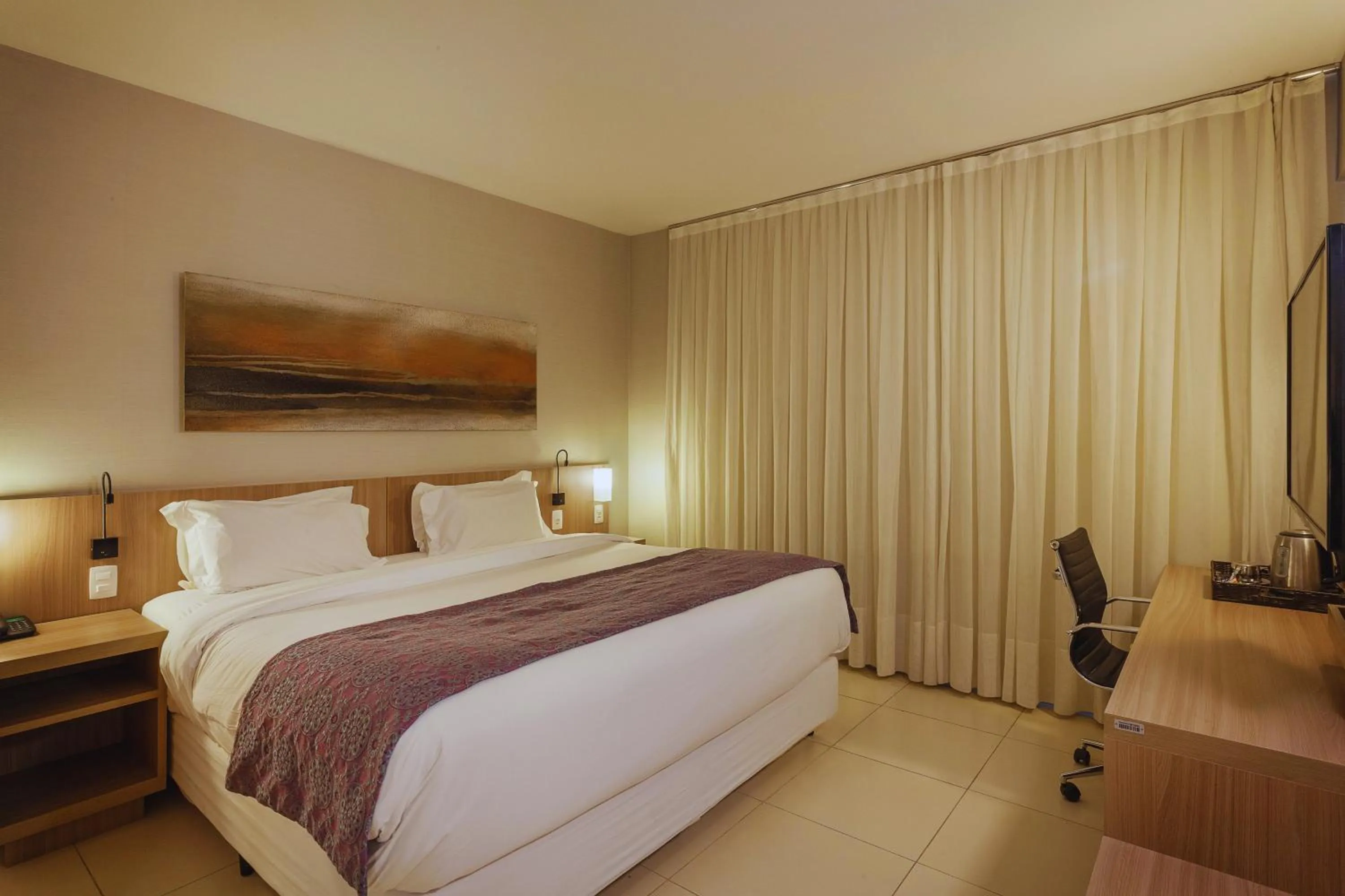 Bed in Quality Hotel Pampulha & Convention Center