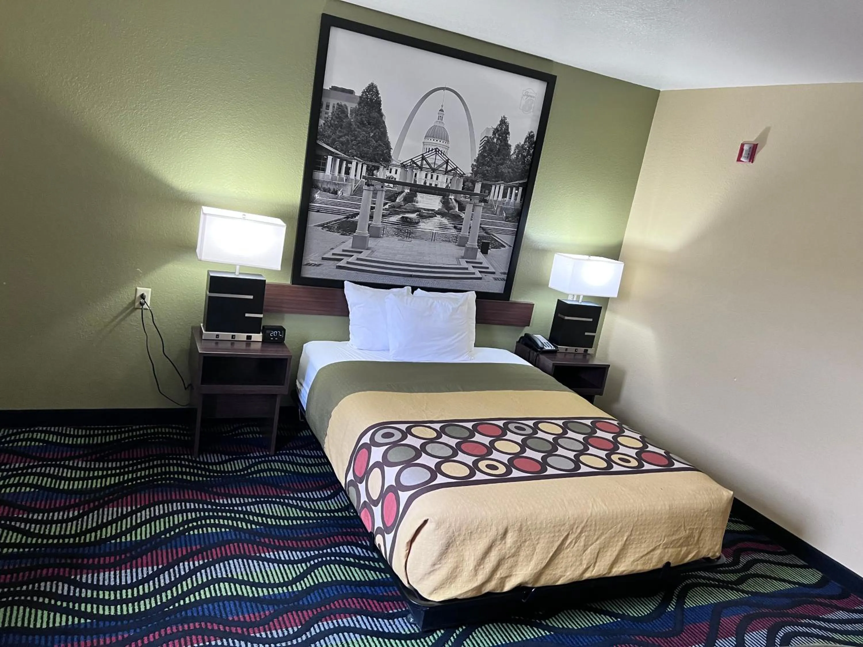 Bed in Super 8 by Wyndham Farmington