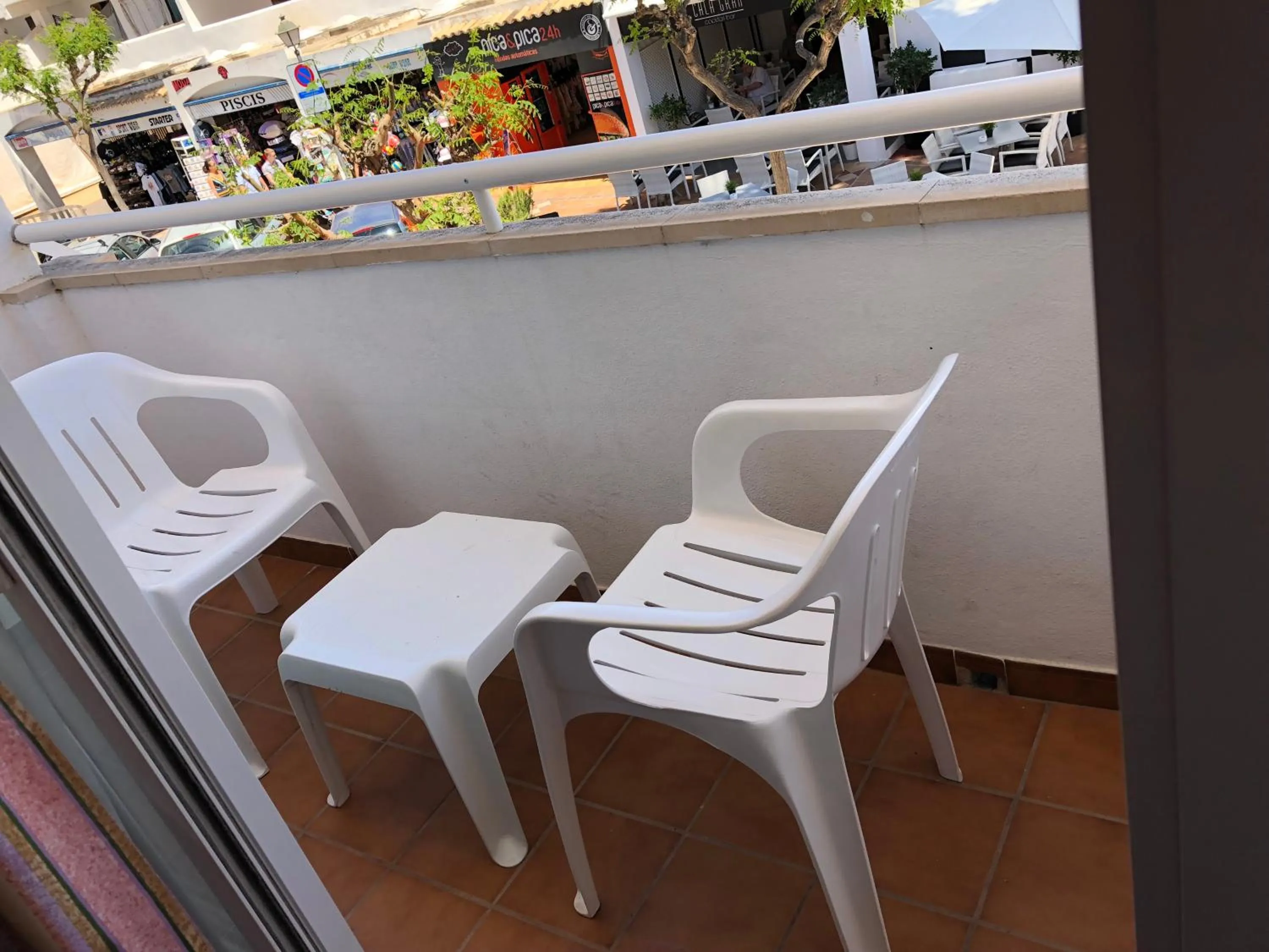 City view in Hostal de la Caravel-la