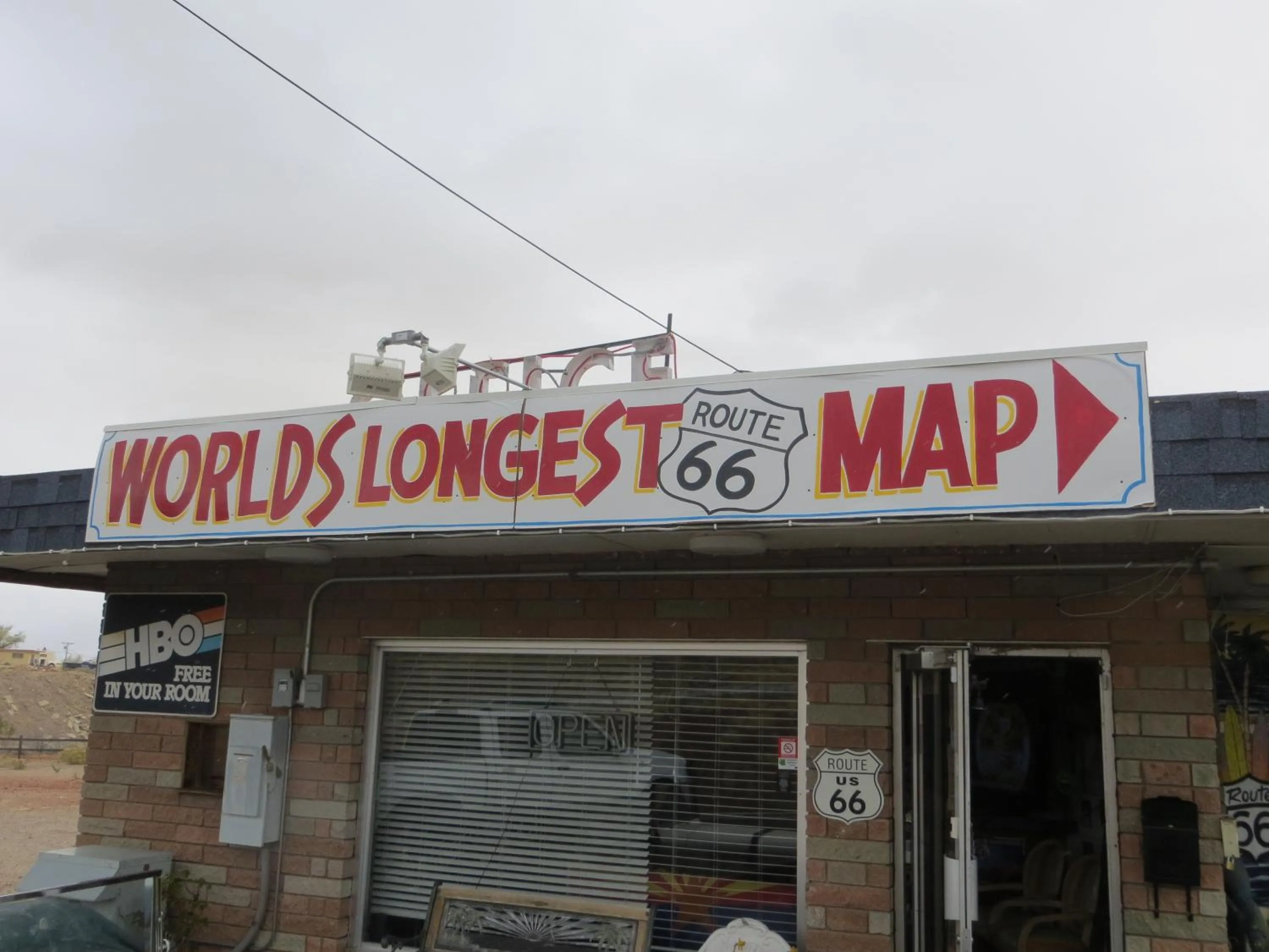 Property building in El Trovatore Motel