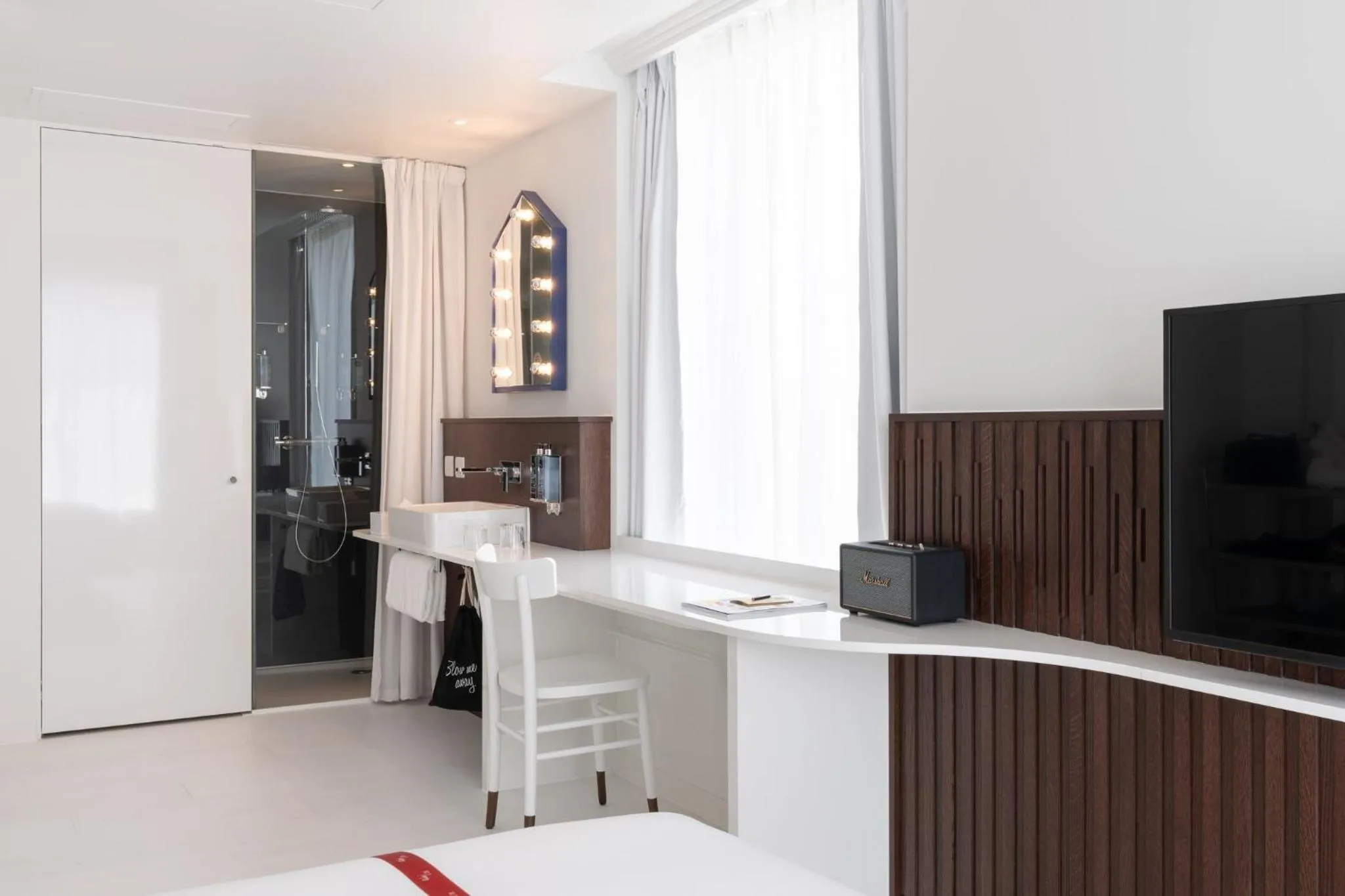 Bathroom in Ruby Zoe Hotel London