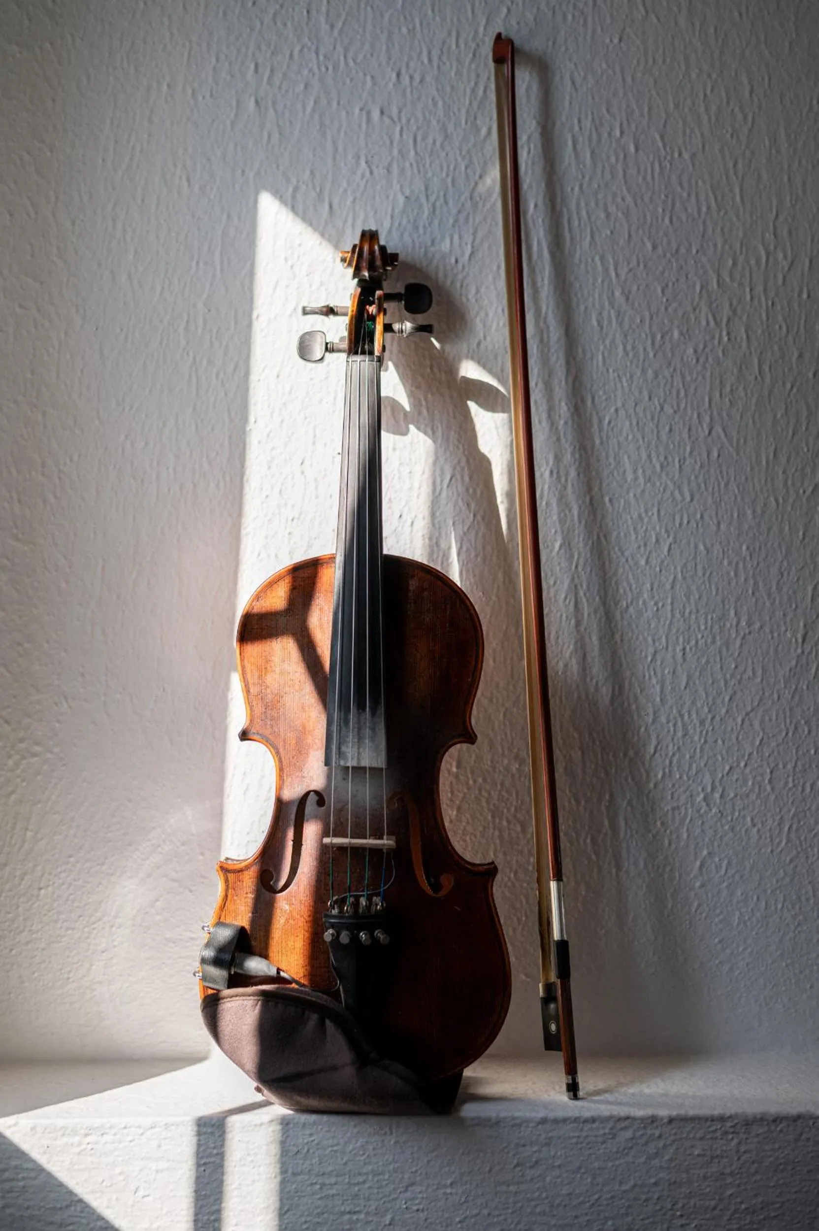 Library in Blue Riviera villas & suites - Alimos 2