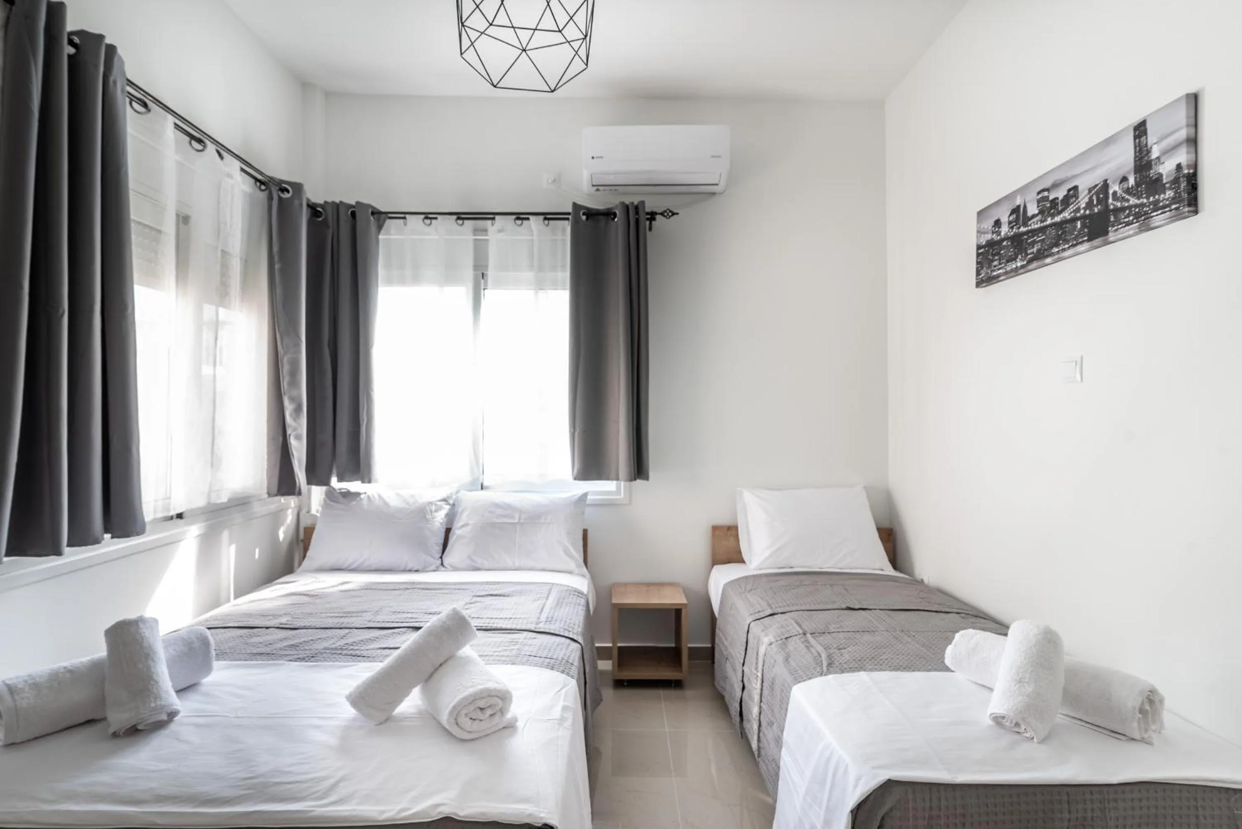 Bed in Blue Riviera villas & suites - Alimos 2