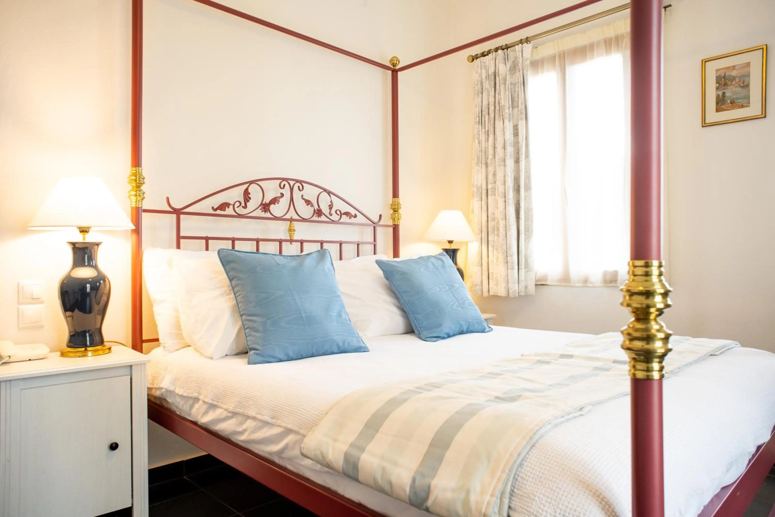 Bedroom, Bed in Lagou Raxi Country Hotel