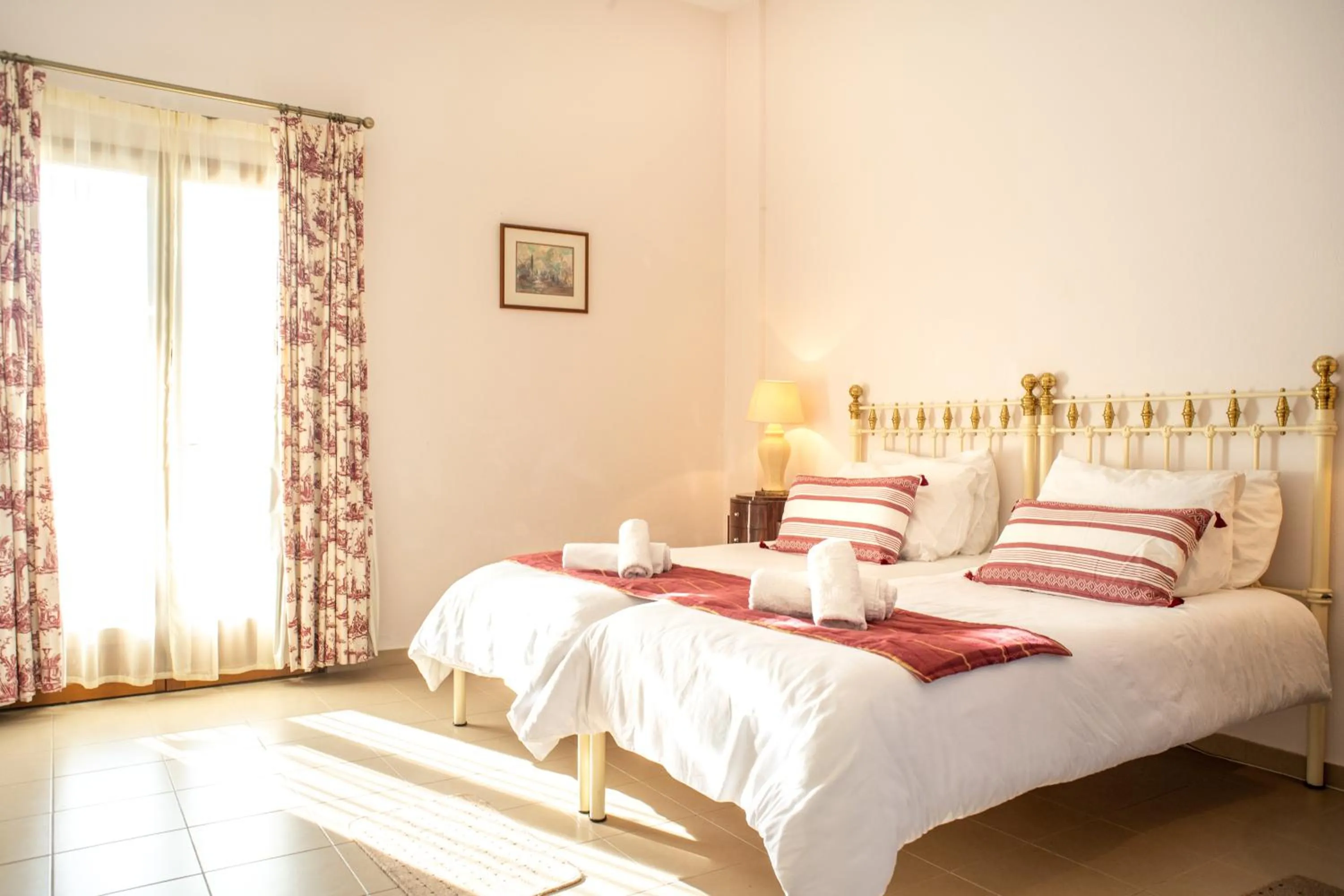 Bed in Lagou Raxi Country Hotel
