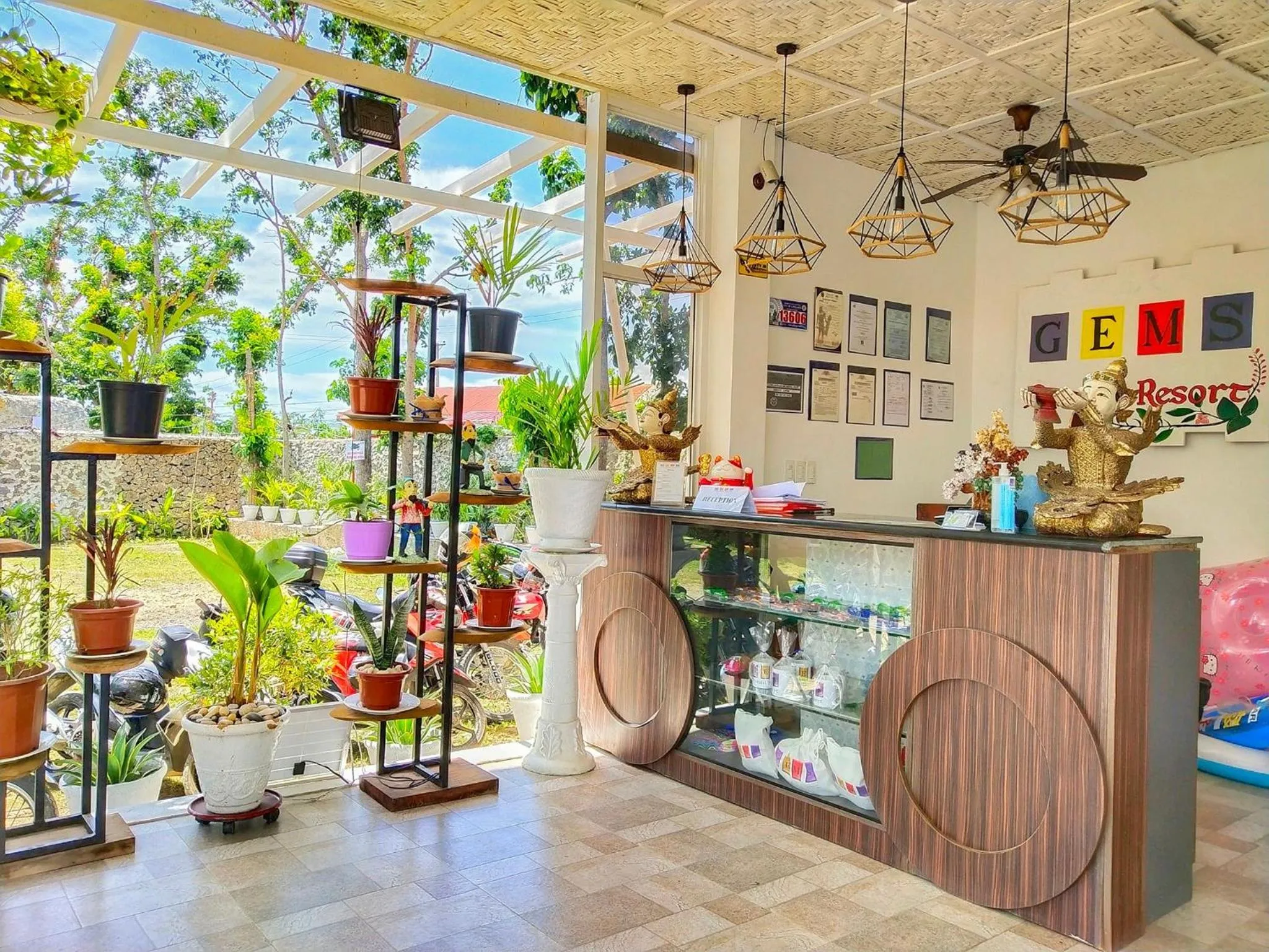 Gem's Paradise Resort