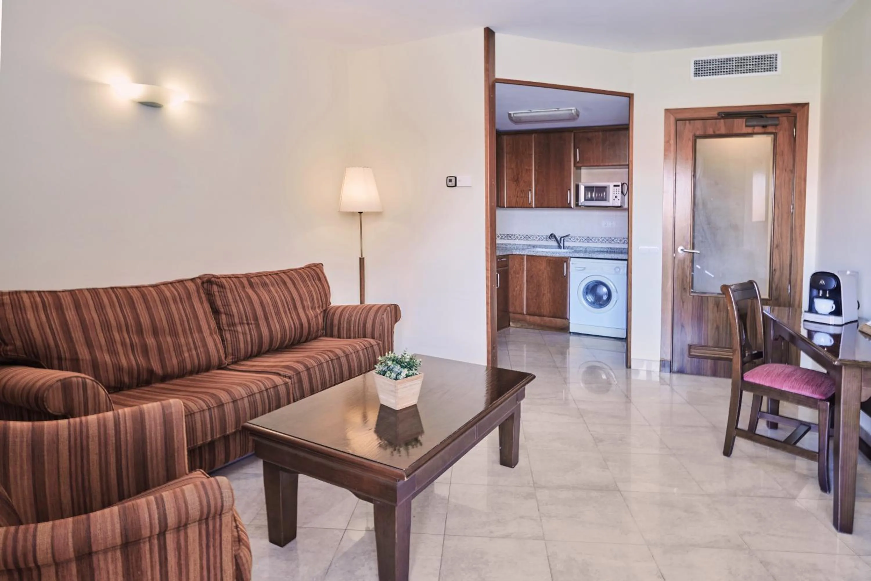 Living room in Sunway Playa Golf & Spa Sitges