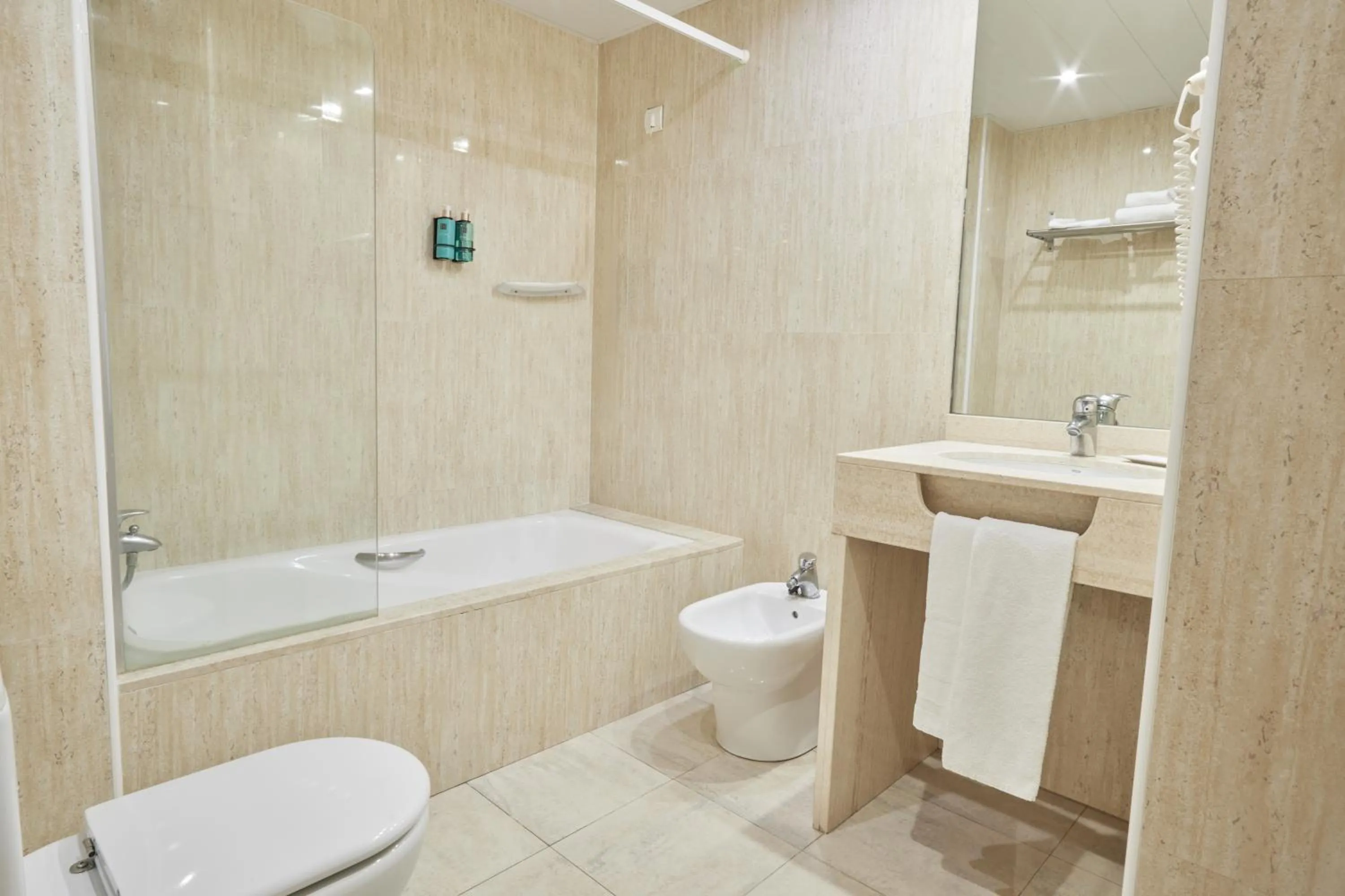 Bathroom in Sunway Playa Golf & Spa Sitges