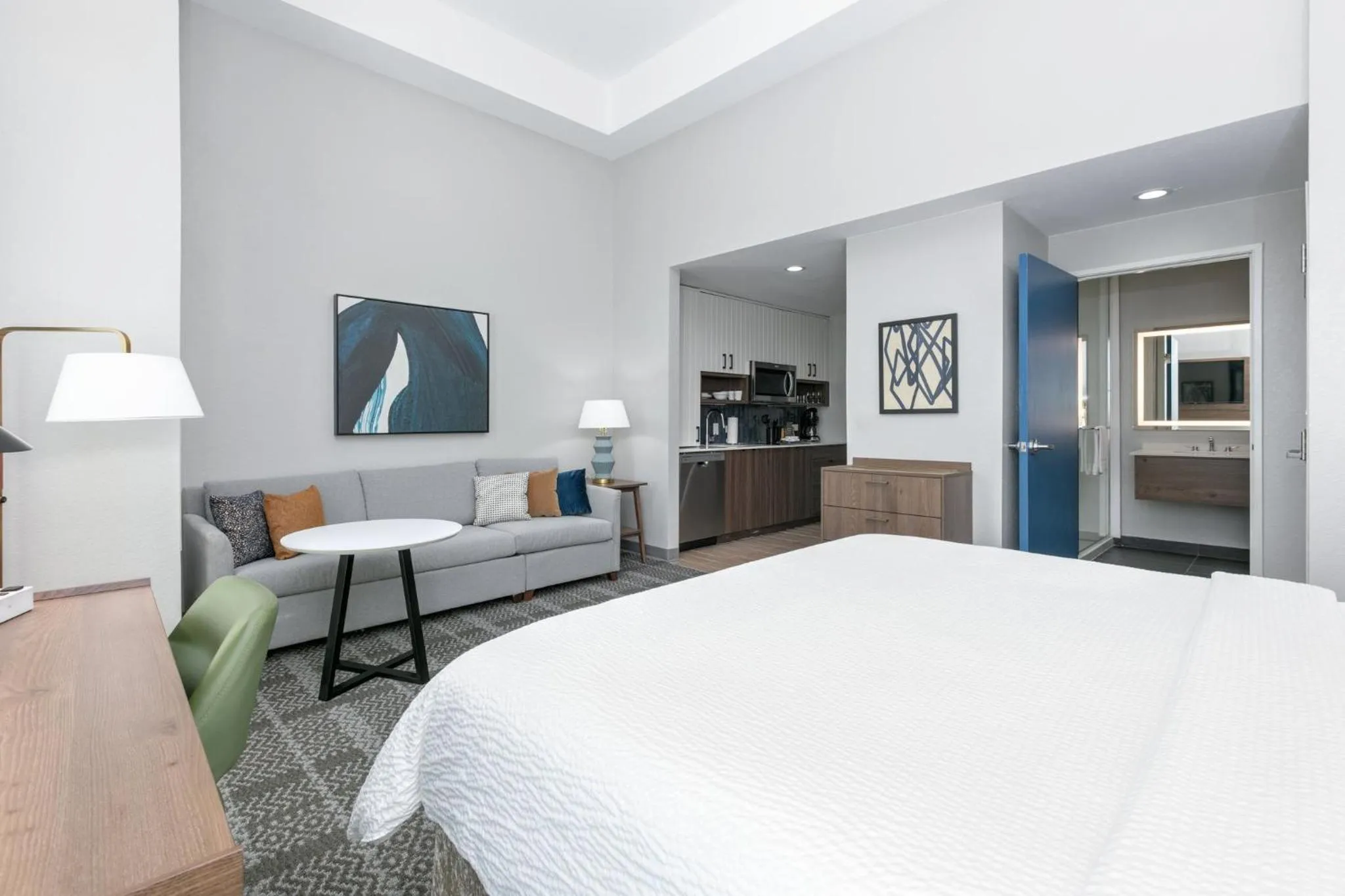 Photo of the whole room, Bed in Staybridge Suites San Antonio Lackland AFB Area by IHG