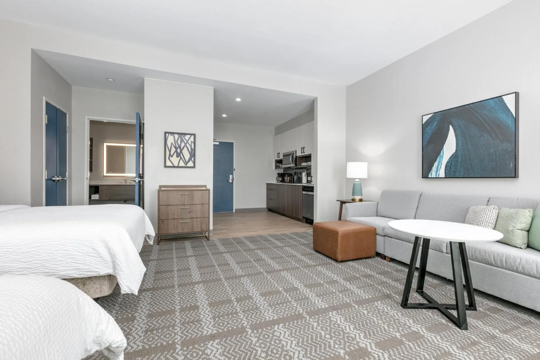 Photo of the whole room, Bed in Staybridge Suites San Antonio Lackland AFB Area by IHG