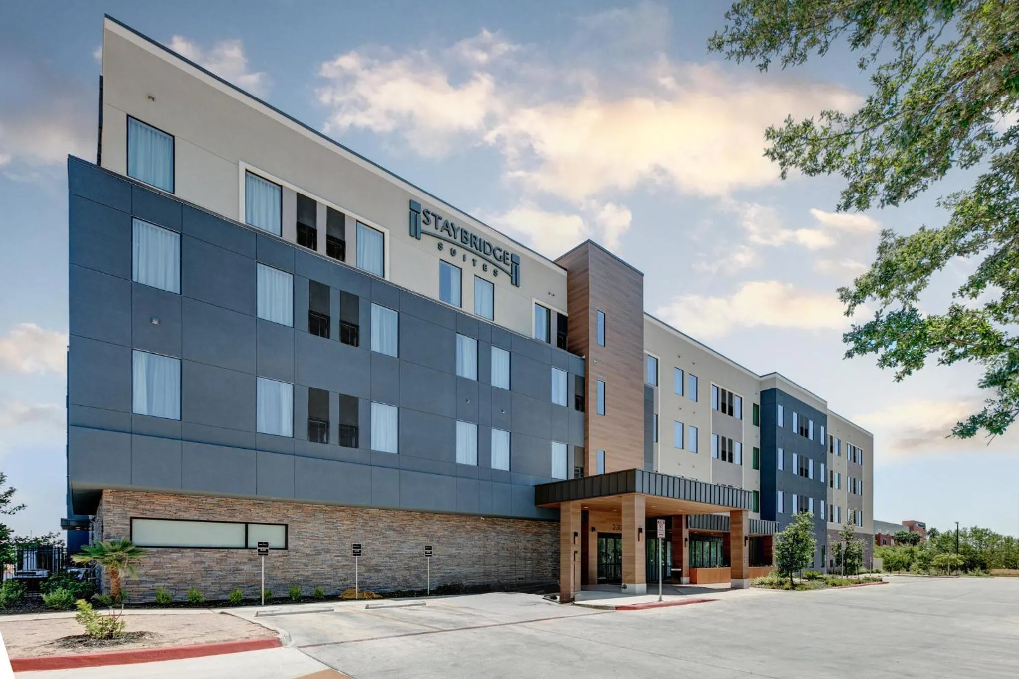 Property building in Staybridge Suites San Antonio Lackland AFB Area by IHG