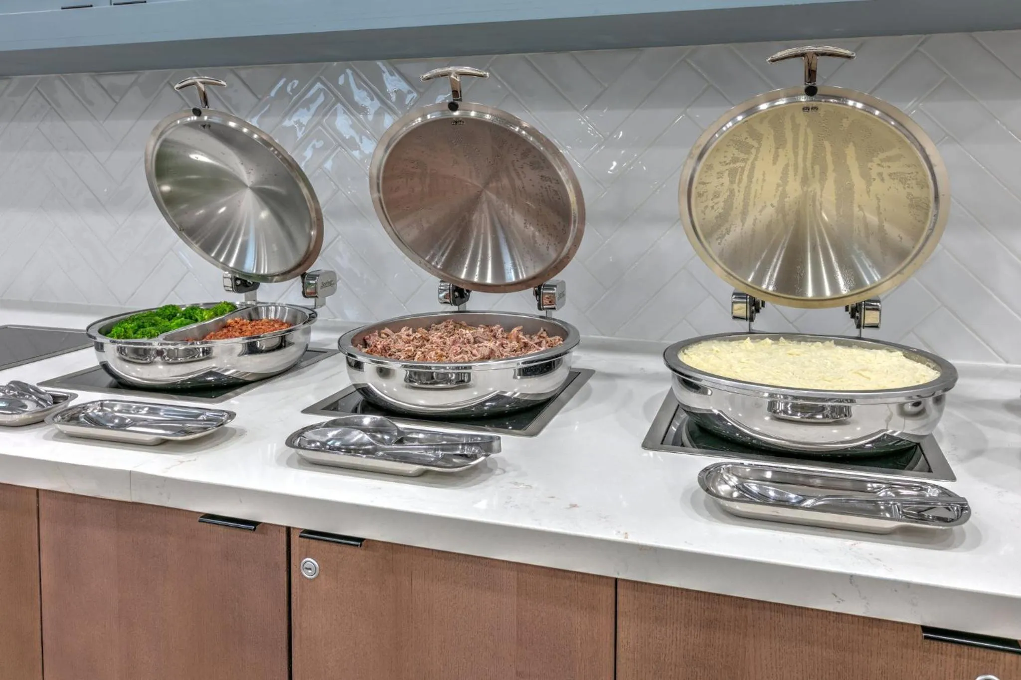 Restaurant/places to eat in Staybridge Suites San Antonio Lackland AFB Area by IHG