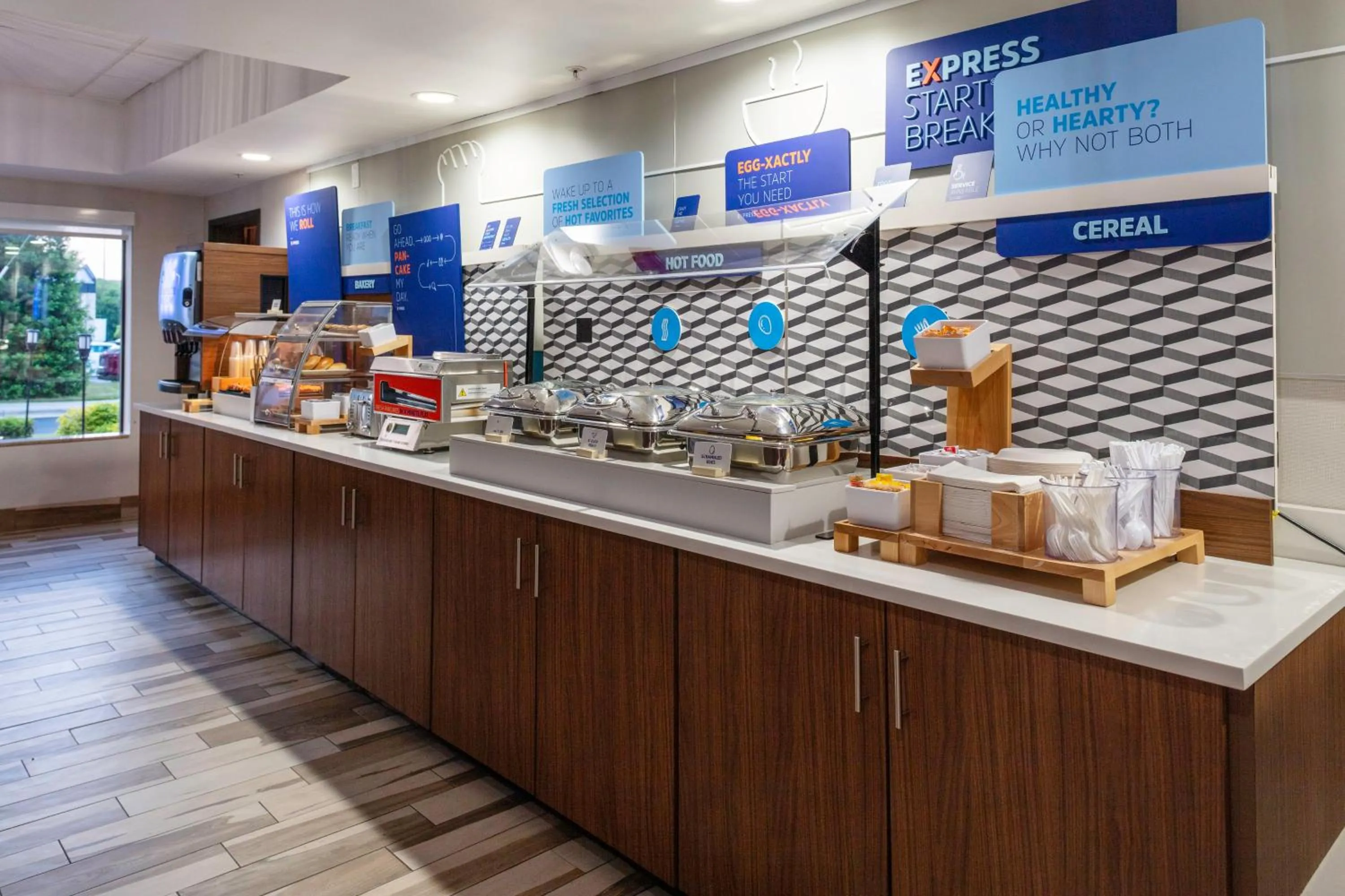 Breakfast in Holiday Inn Express - Rocky Mount - Sports Center by IHG