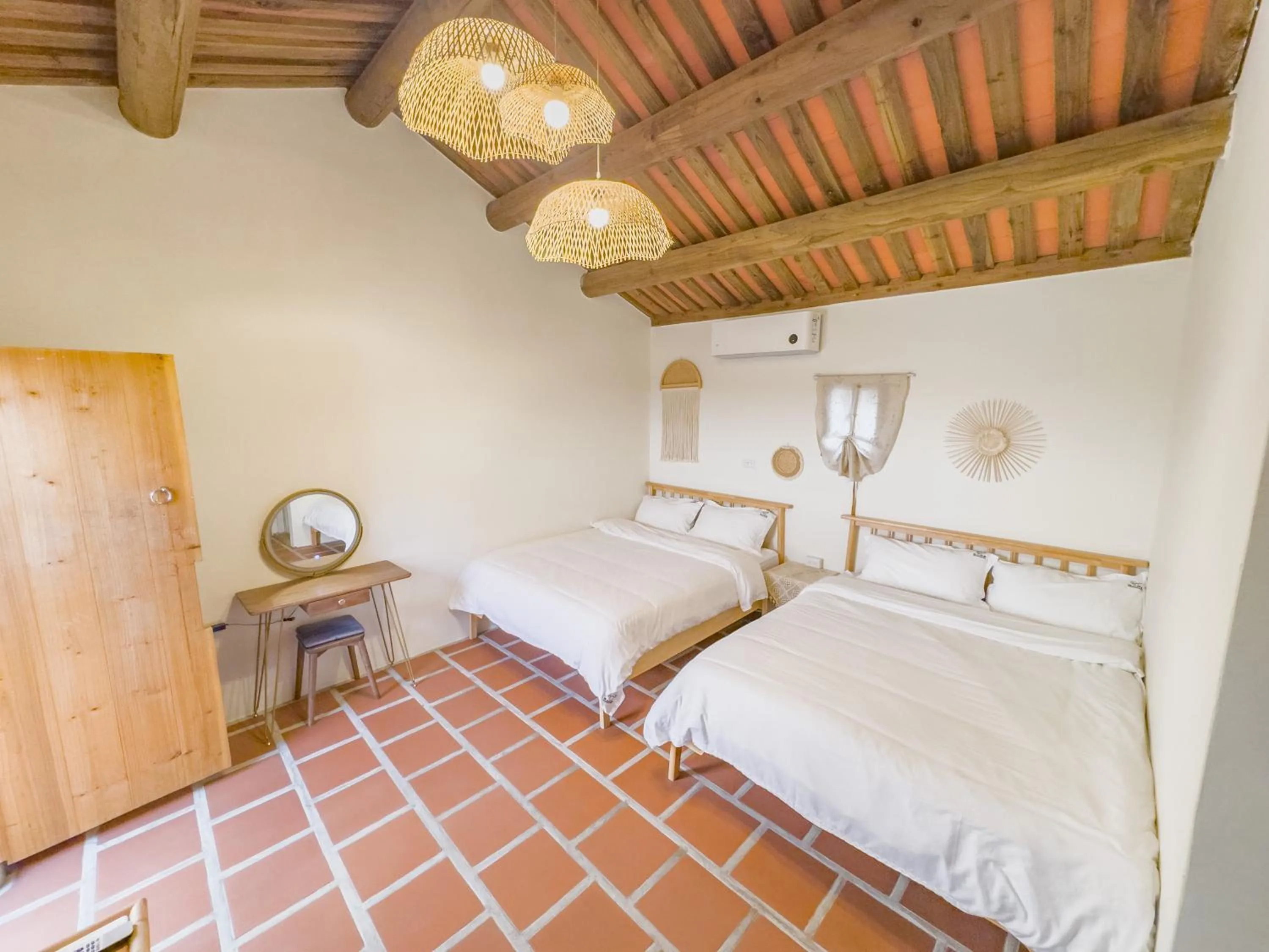 Bed in Zhu Shan Xian Ting