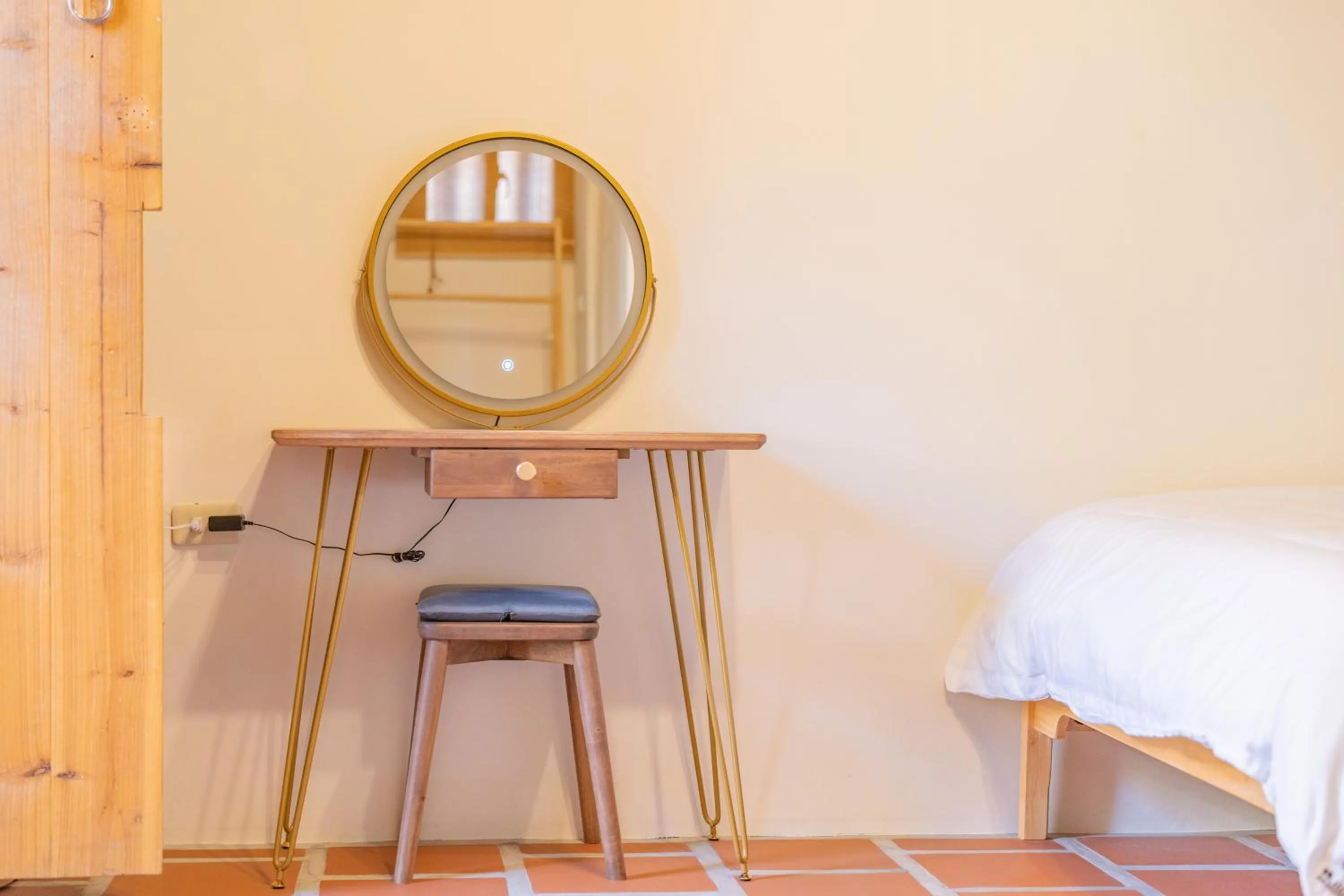 Bed in Zhu Shan Xian Ting