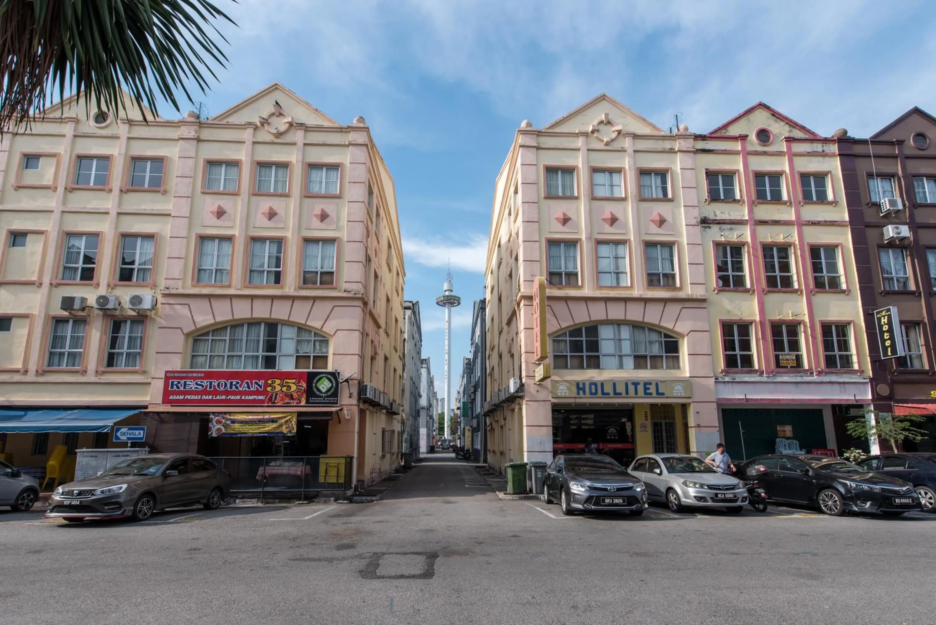 Property building in Hollitel Hotel Melaka