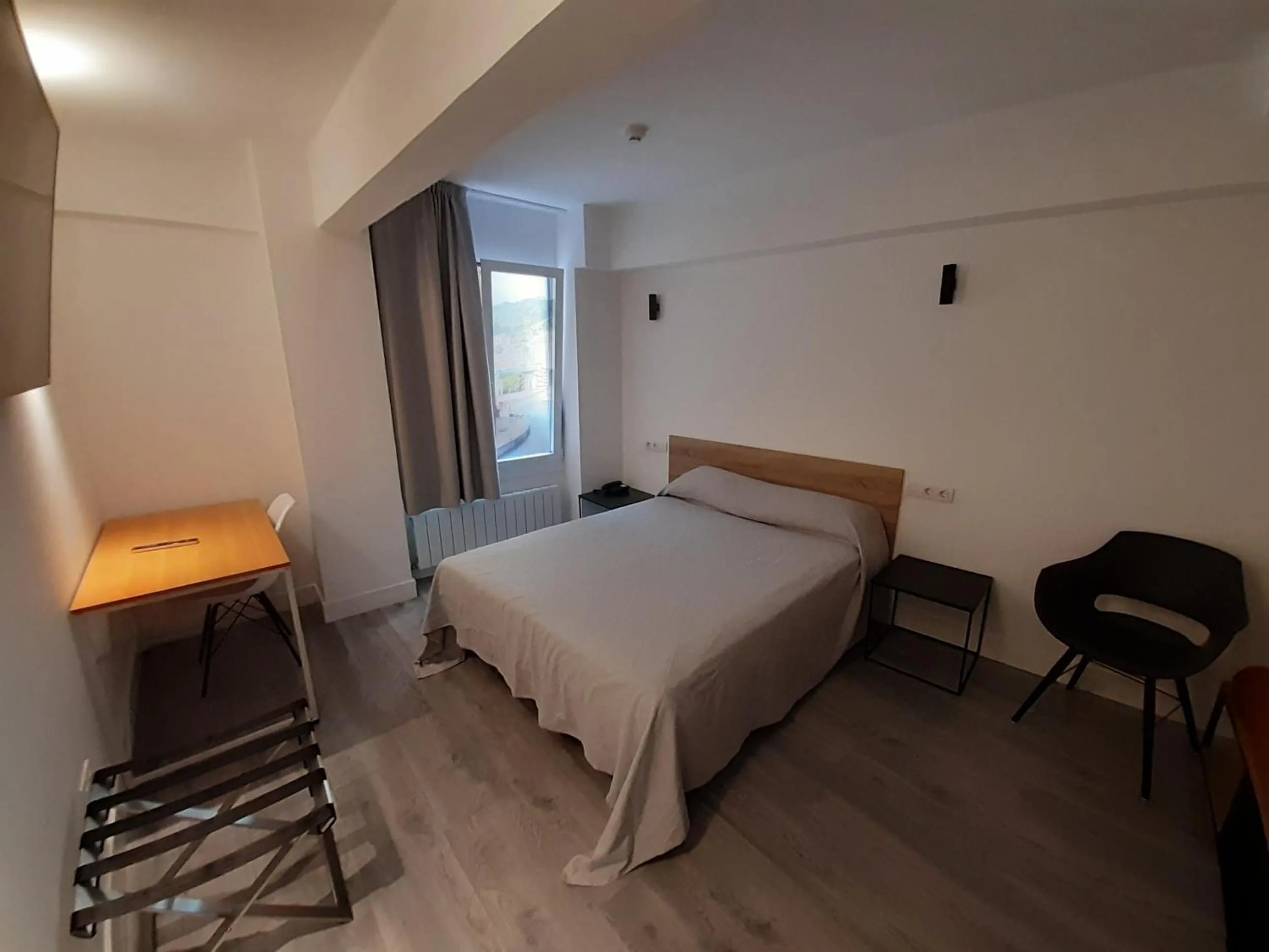 Bedroom, Bed in Hotel Photo Zabalburu