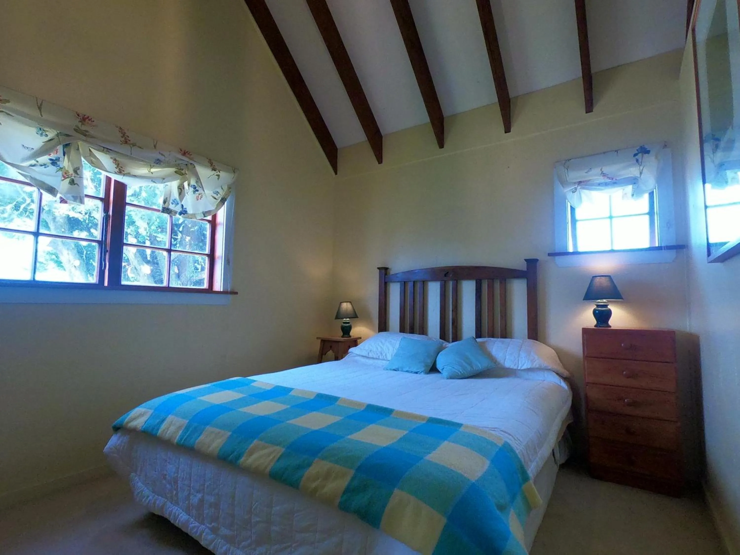 Bedroom, Bed in Gunyah Country Estate
