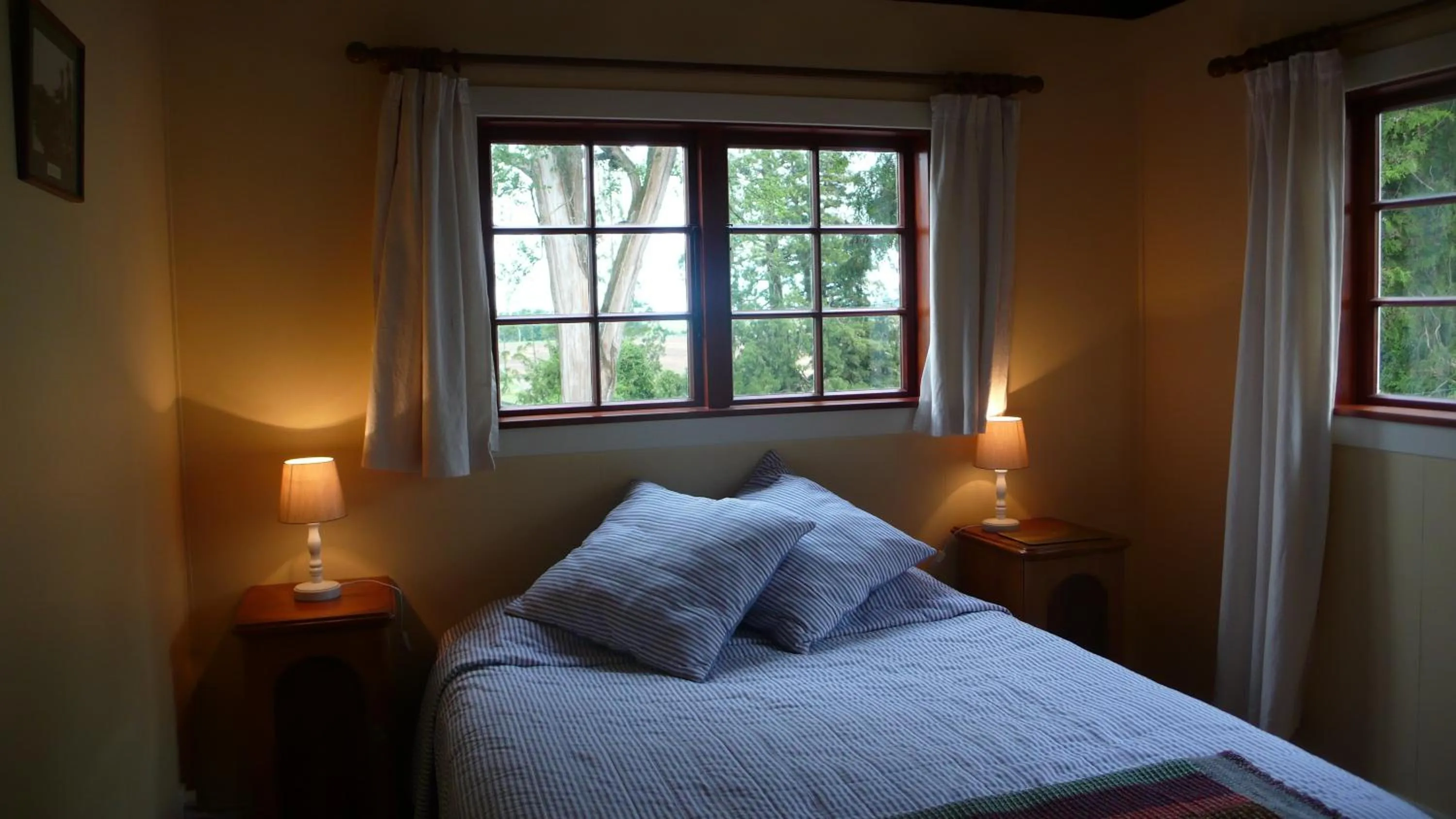 Bedroom, Bed in Gunyah Country Estate