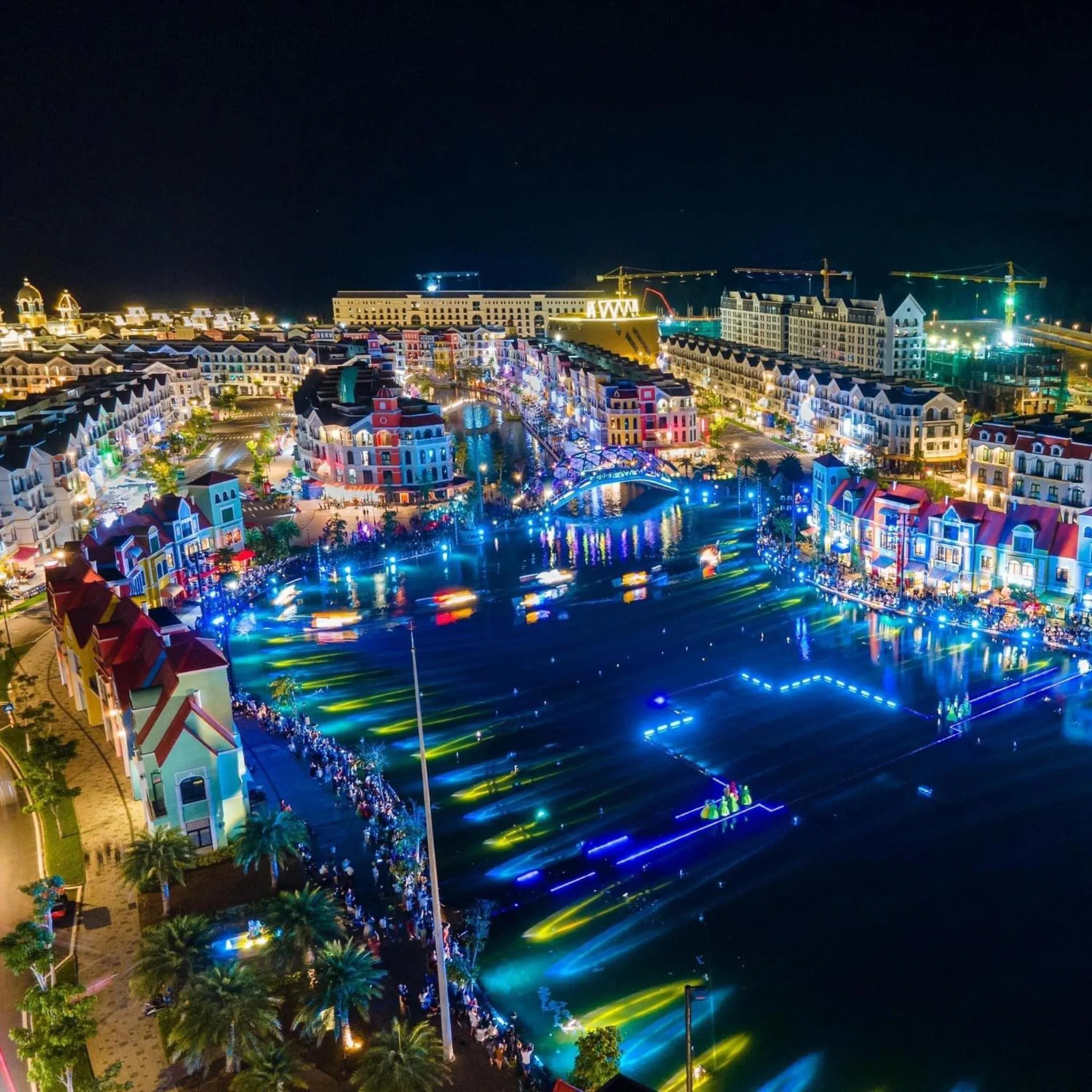 Night in Sel de Mer Apartment Grand World Phu Quoc