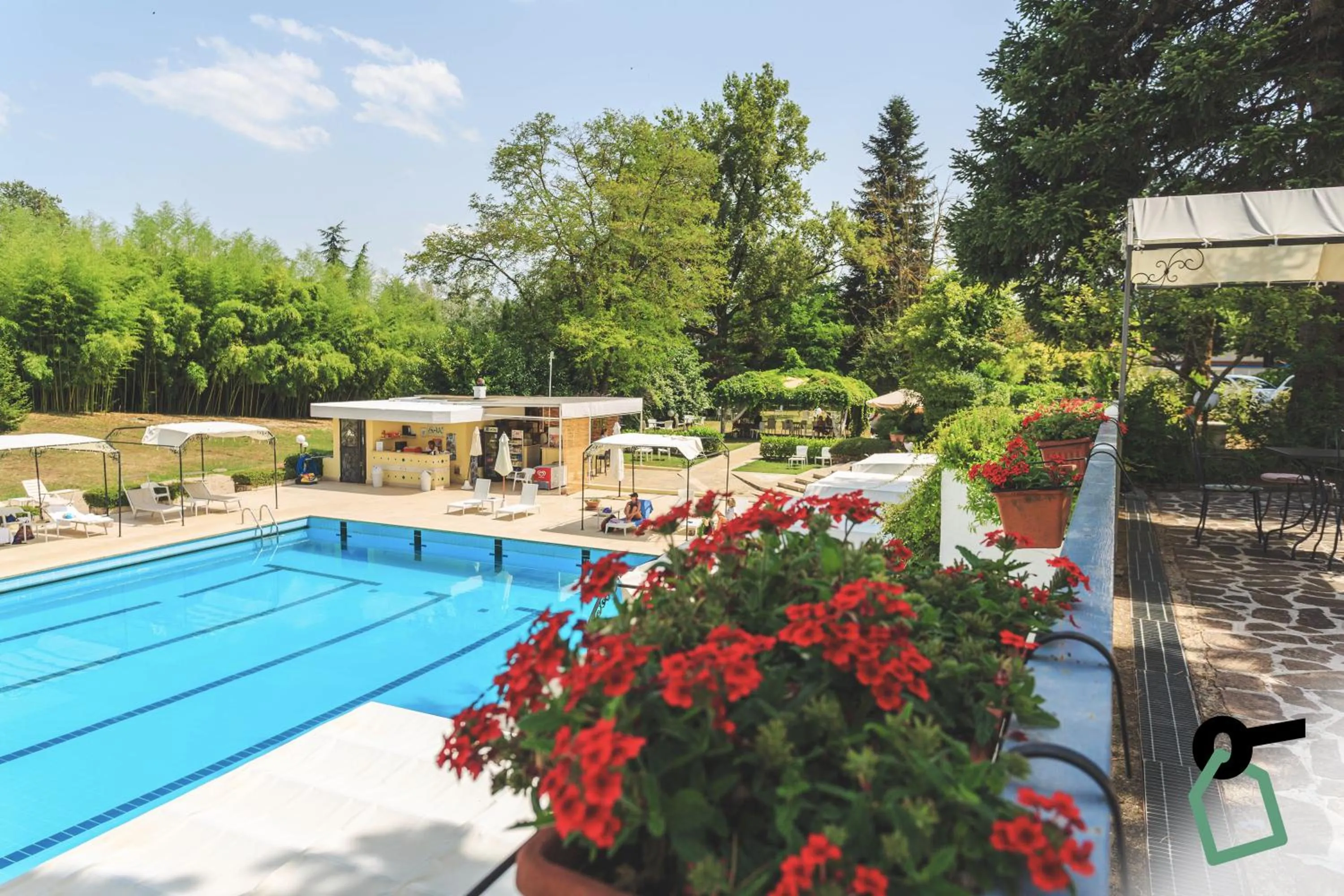 Swimming pool in Hotiday Room Collection - Fiuggi