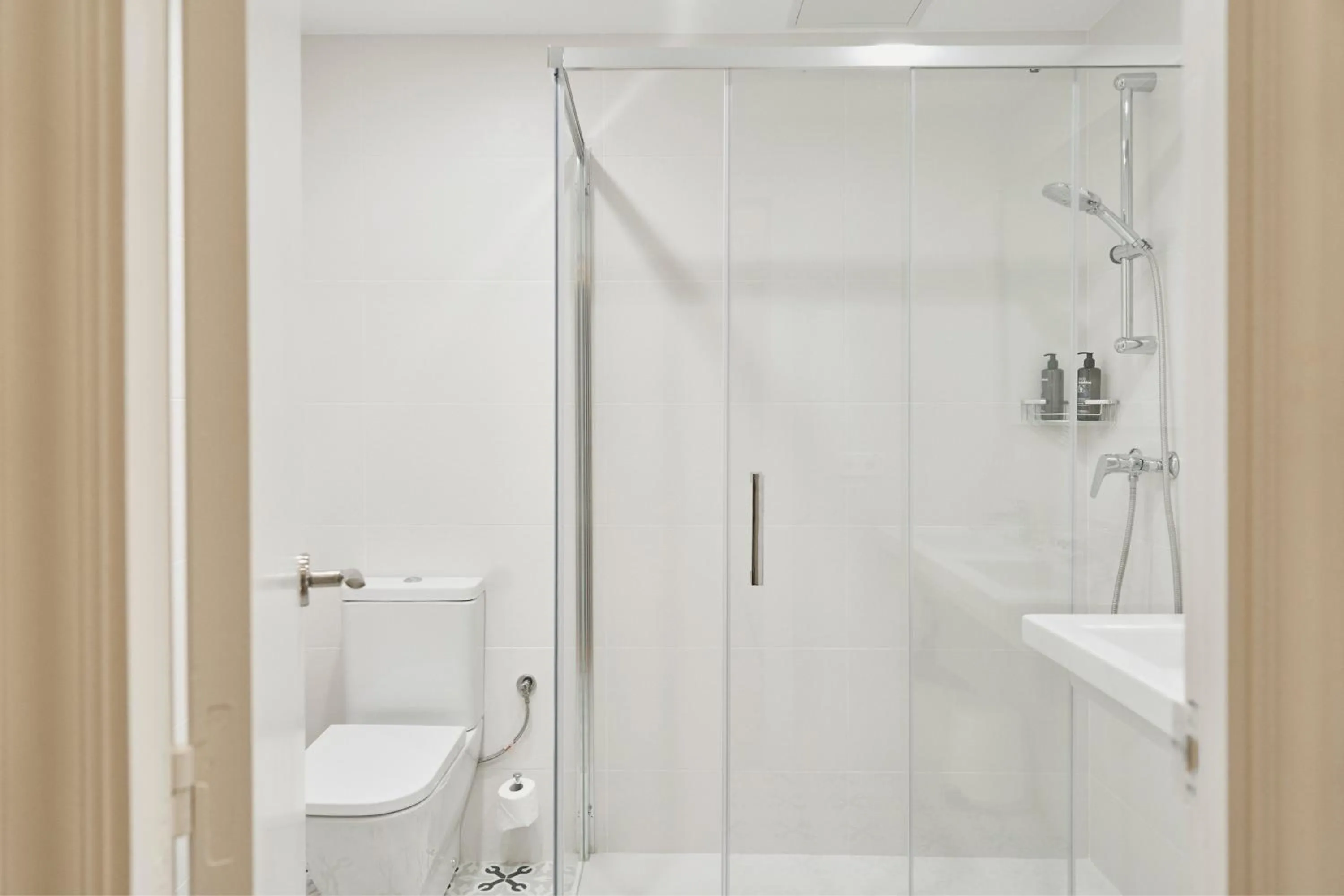 Bathroom in Mesón Castilla Atiram Hotels