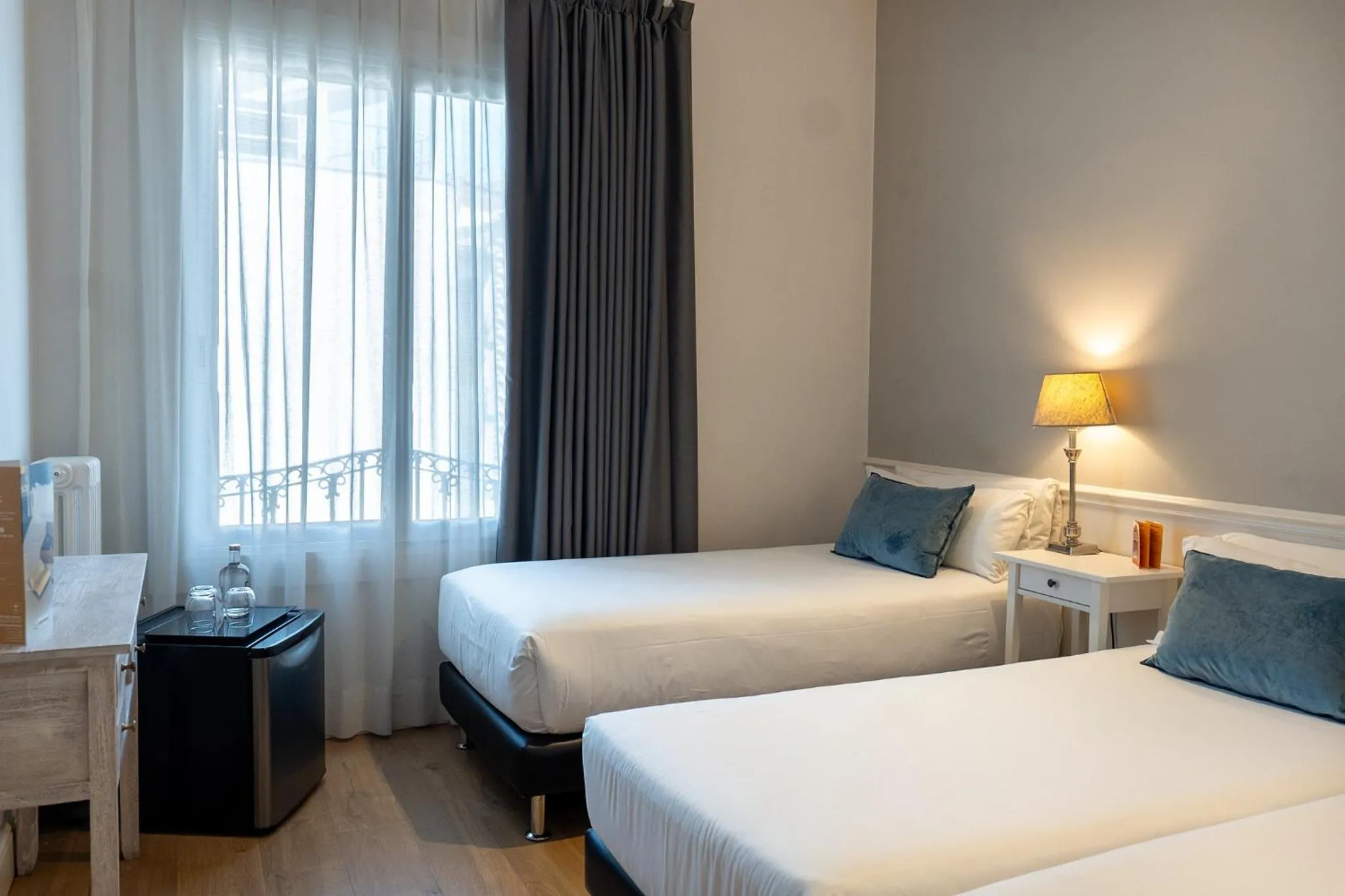 Photo of the whole room, Bed in Mesón Castilla Atiram Hotels