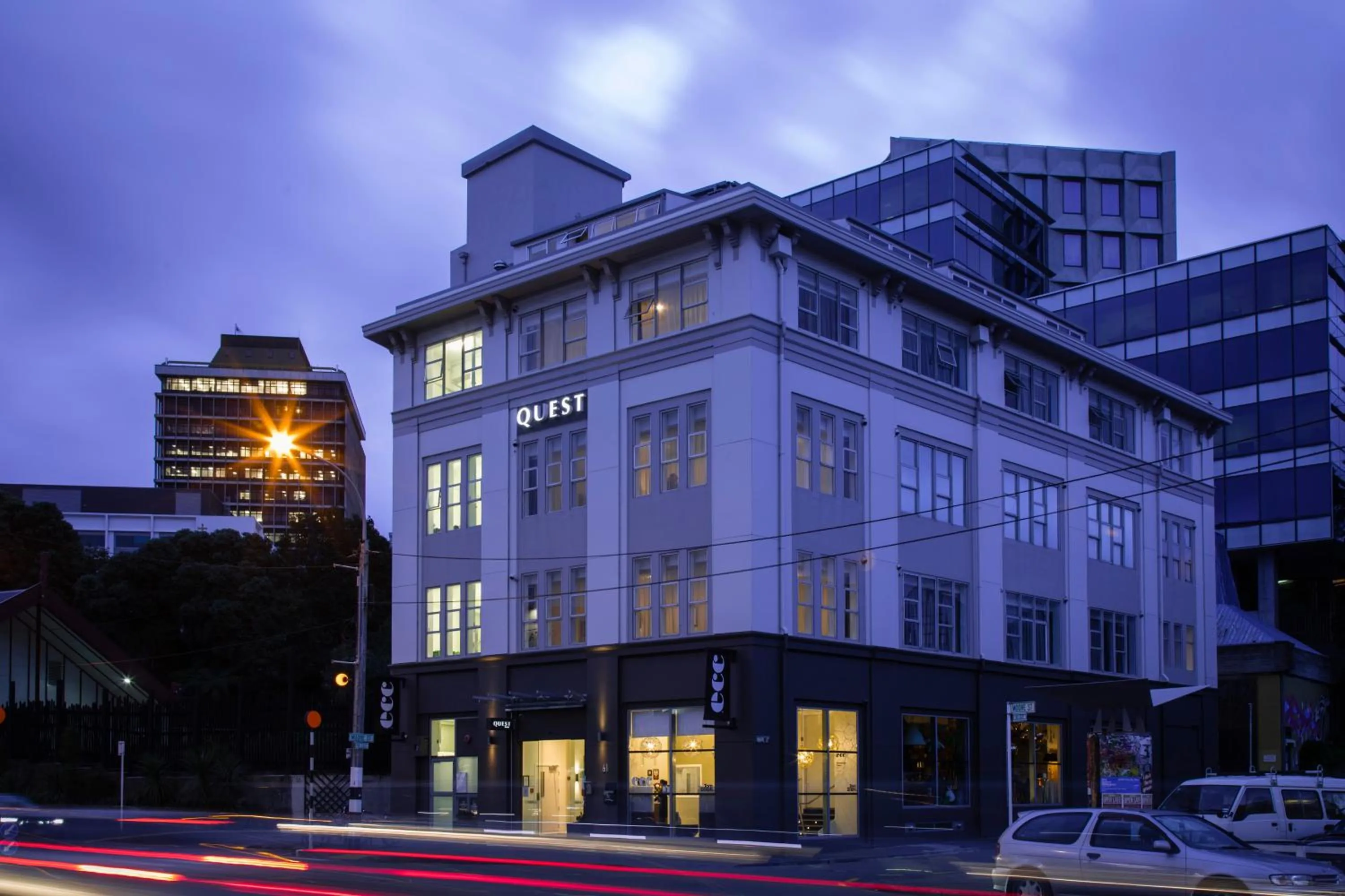 Facade/entrance in Quest on Thorndon